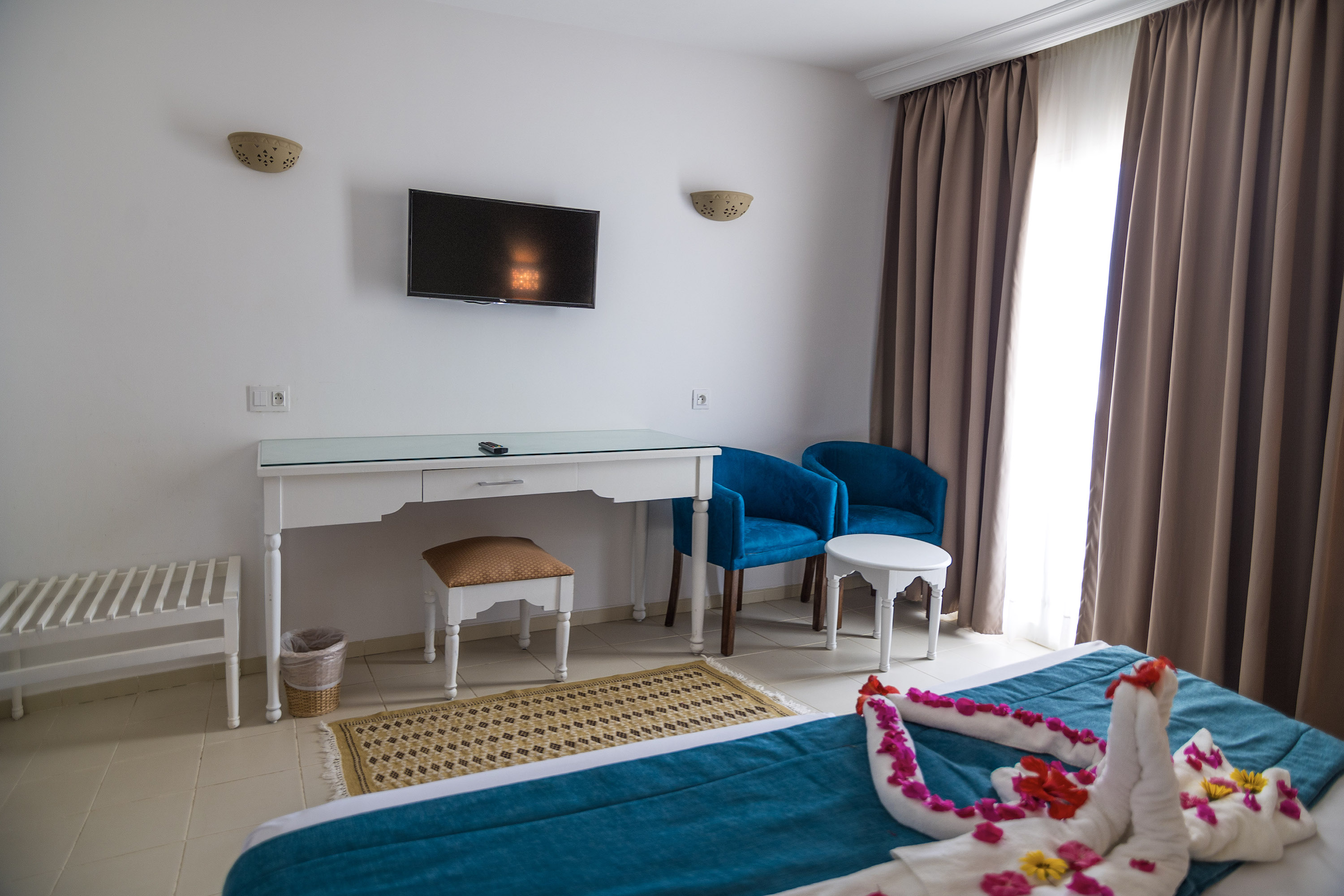 Double or Twin Standard