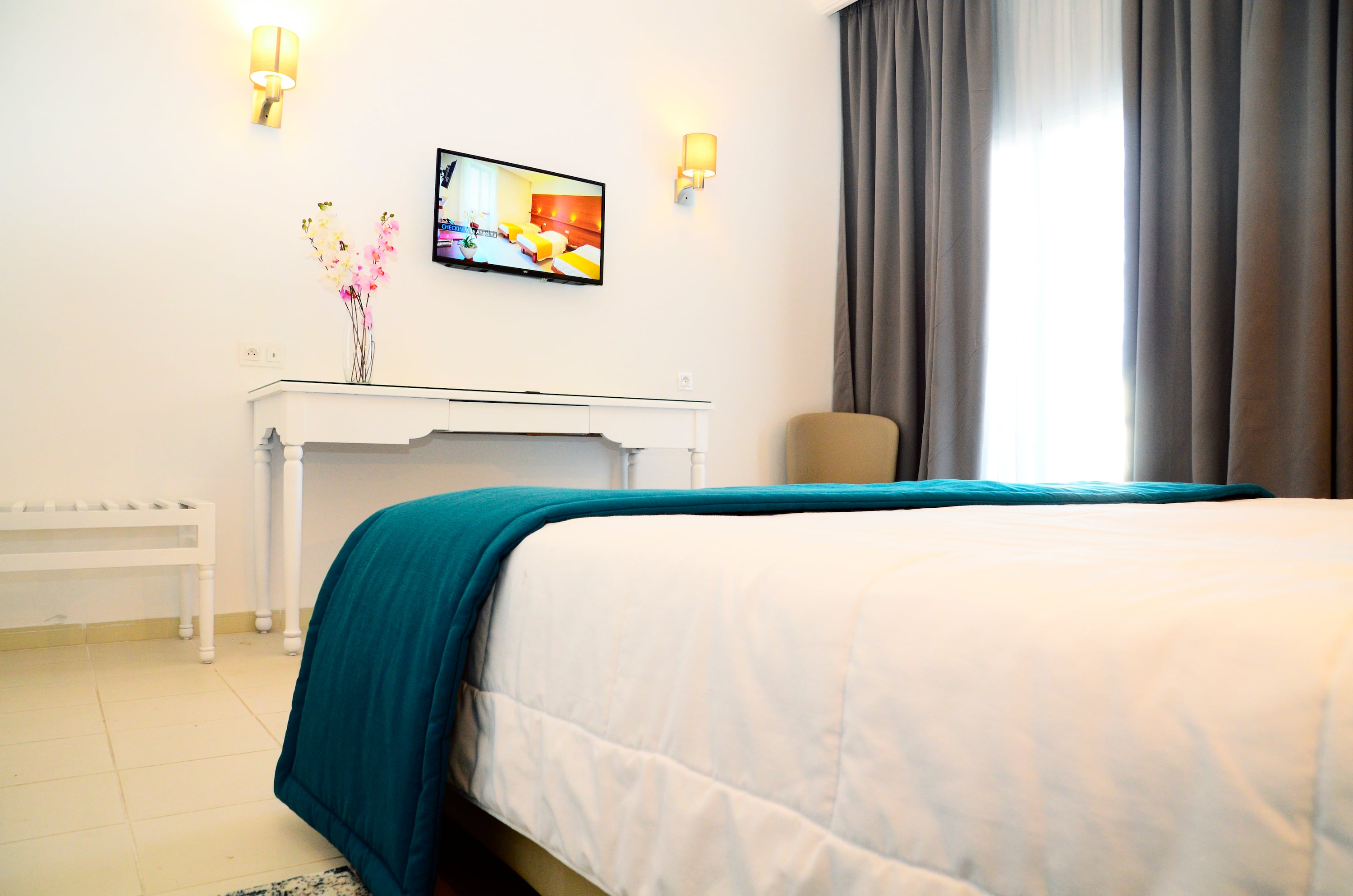 Double or Twin Standard