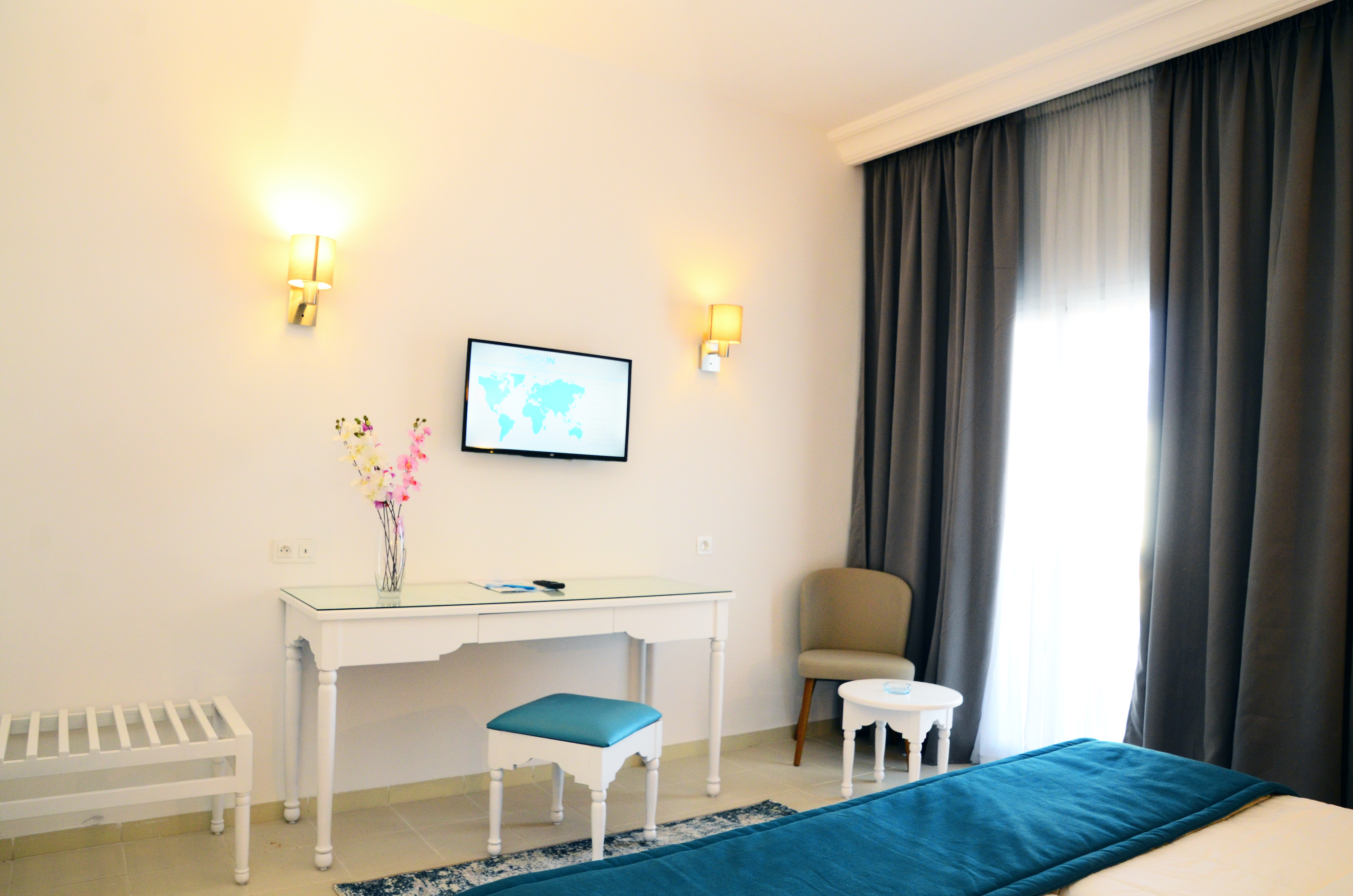 Double or Twin Standard