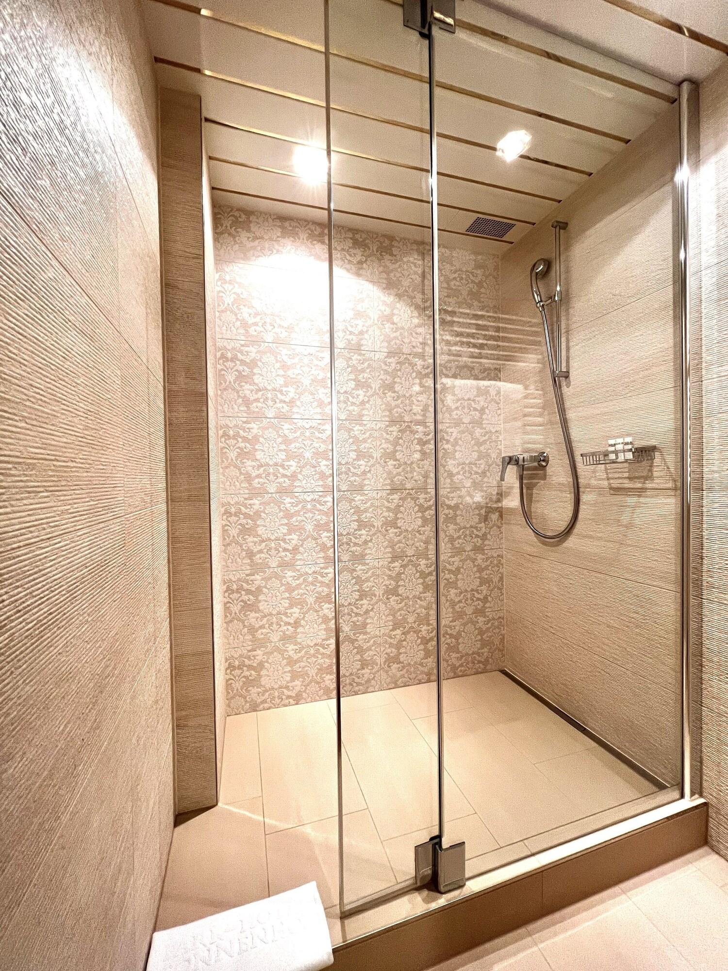 Double Superior Mountain View