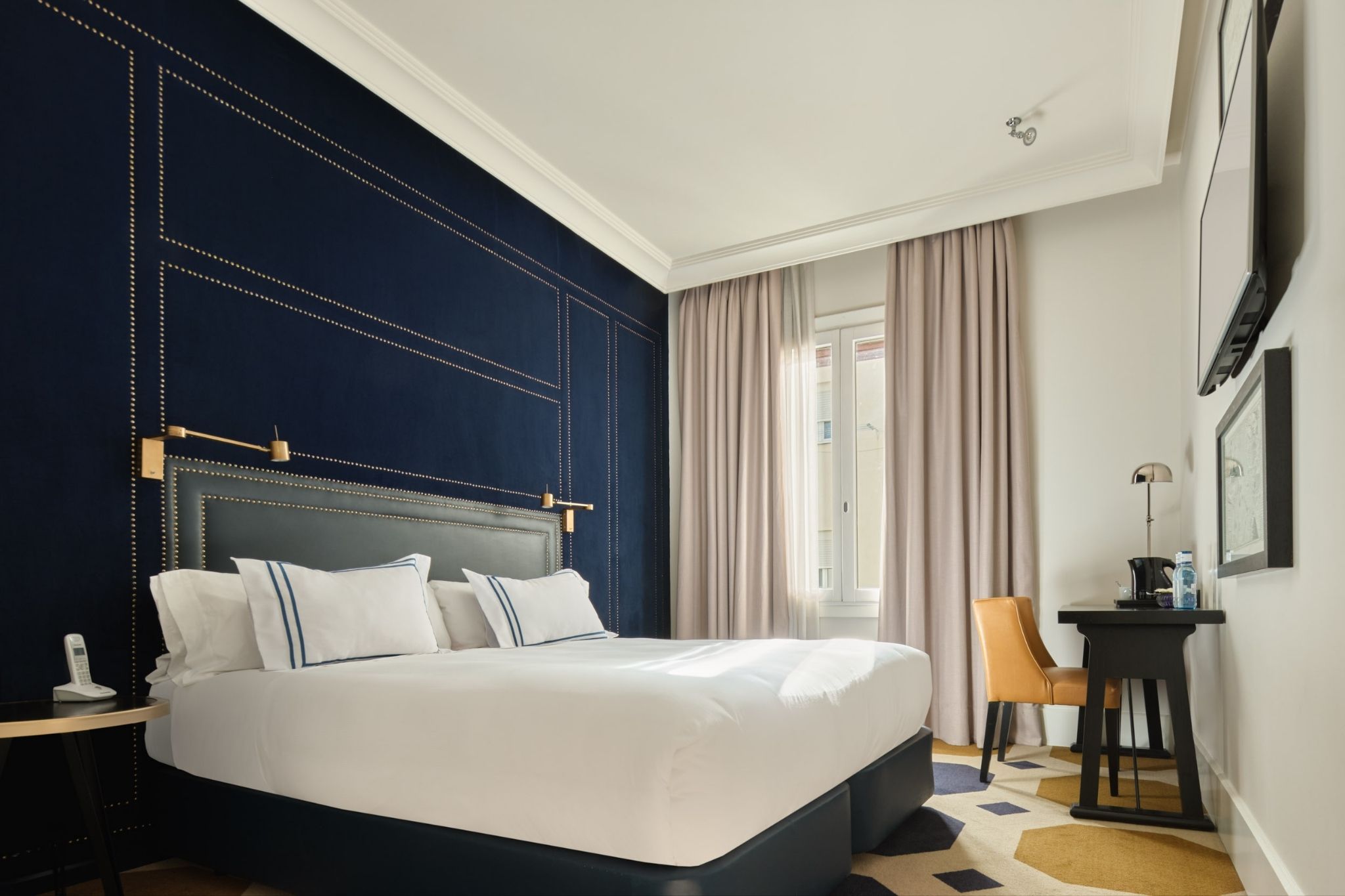 Double or Twin Deluxe