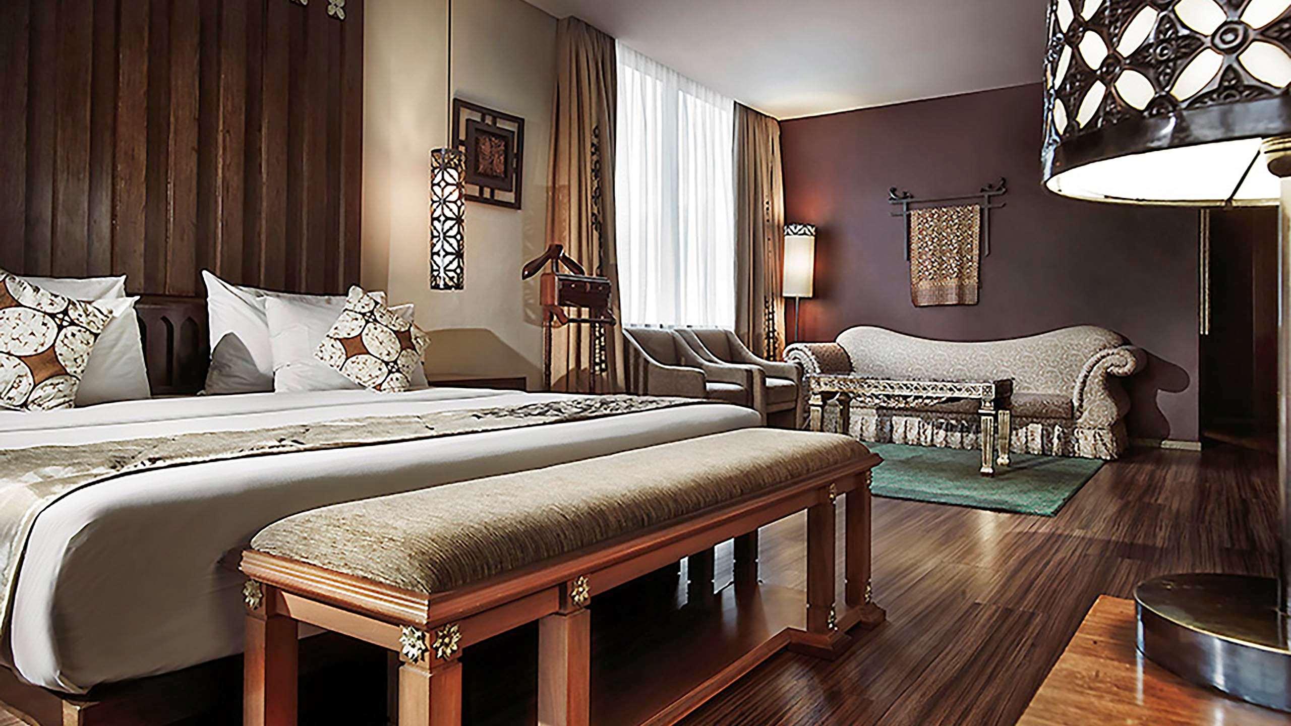 Junior Suite King Size Bed