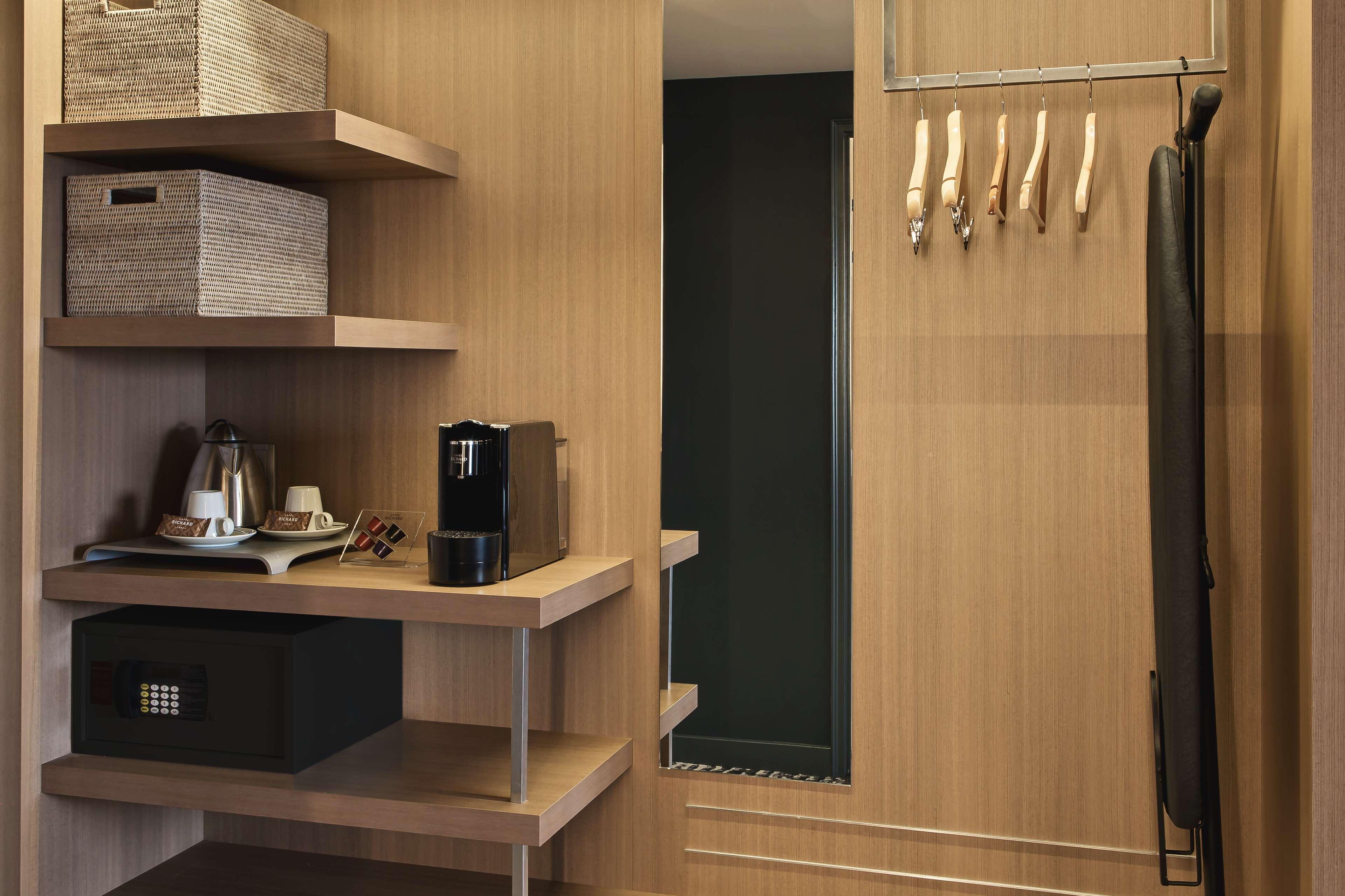 Double Deluxe Lake View