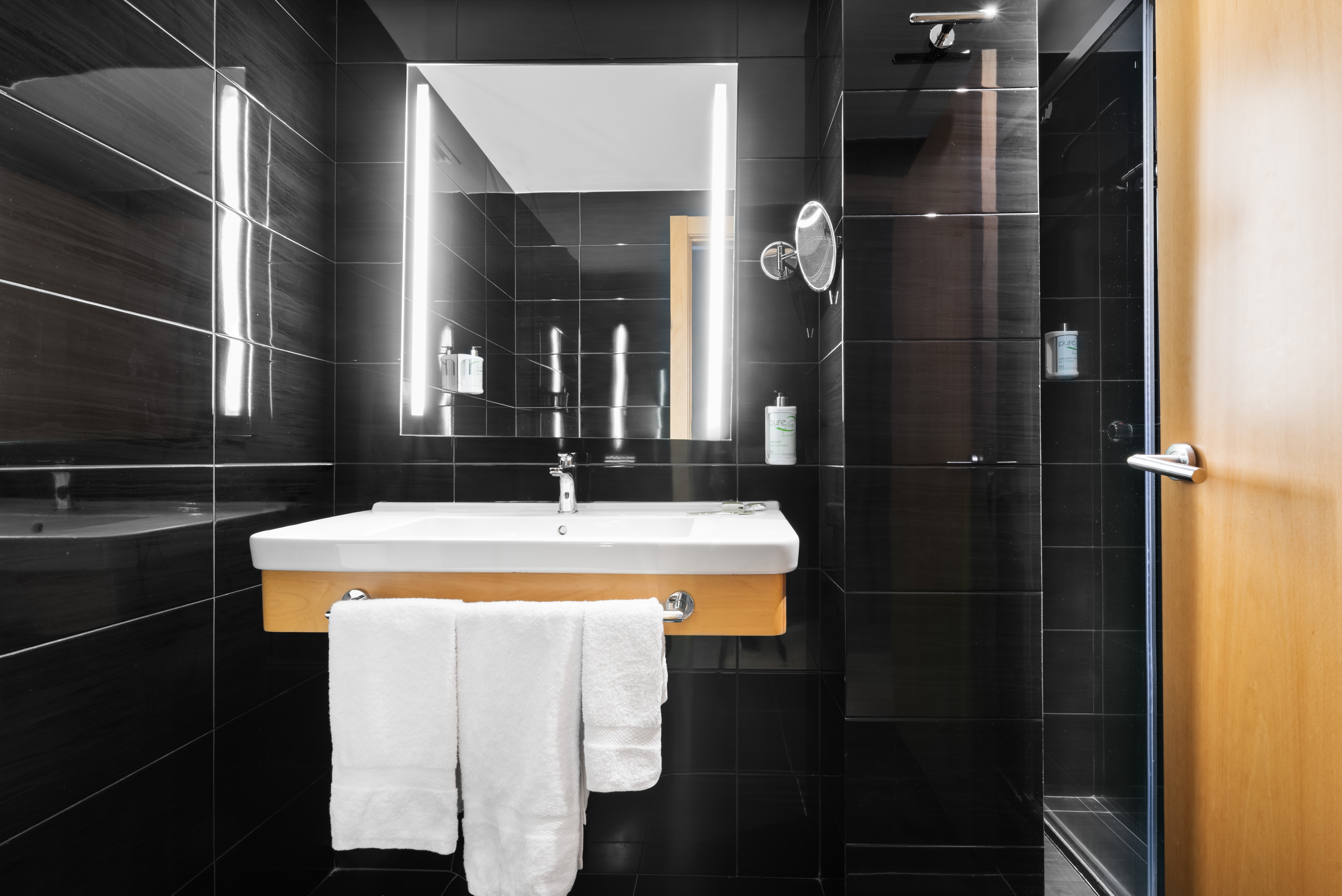 Double or Twin Standard