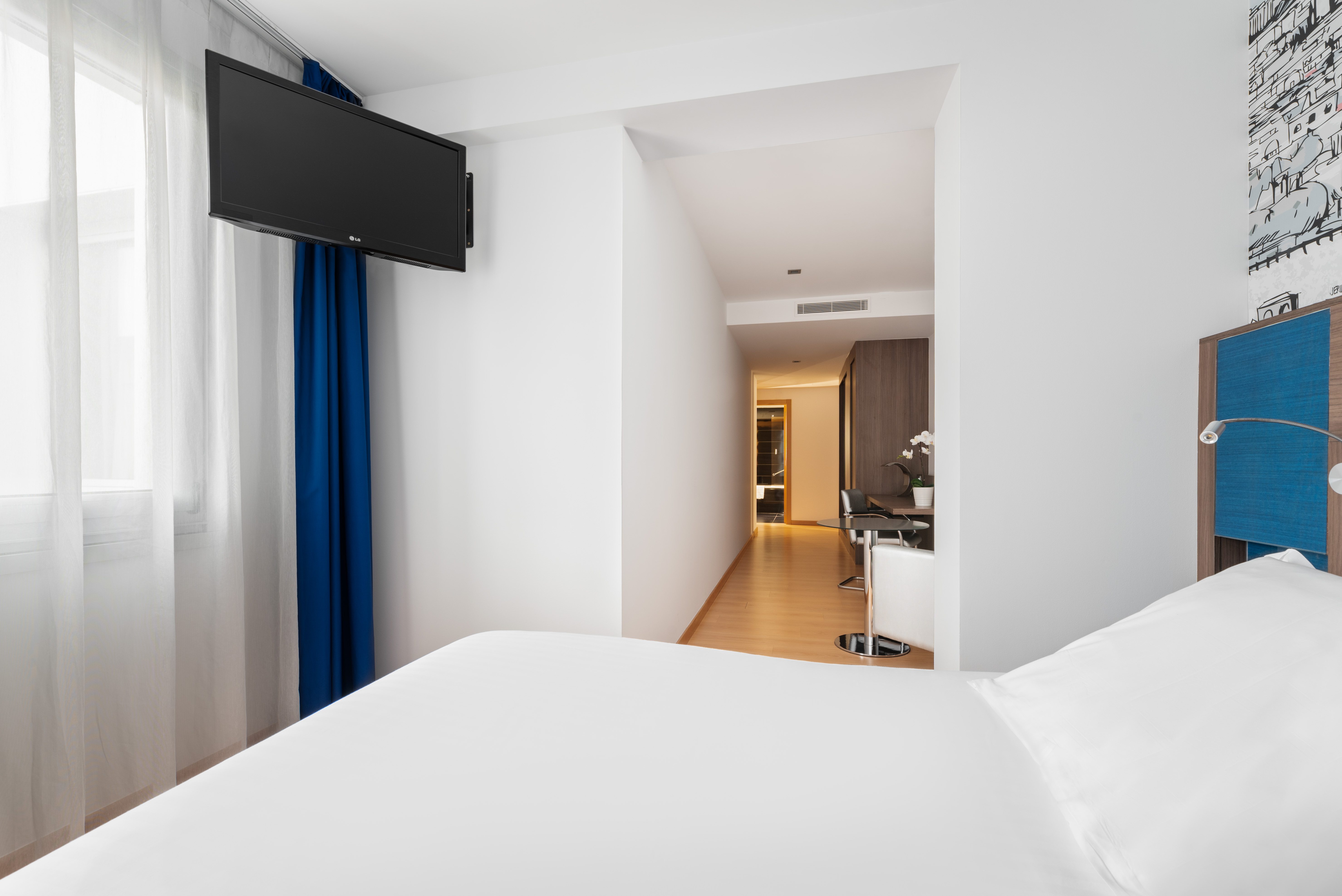 Double or Twin Standard