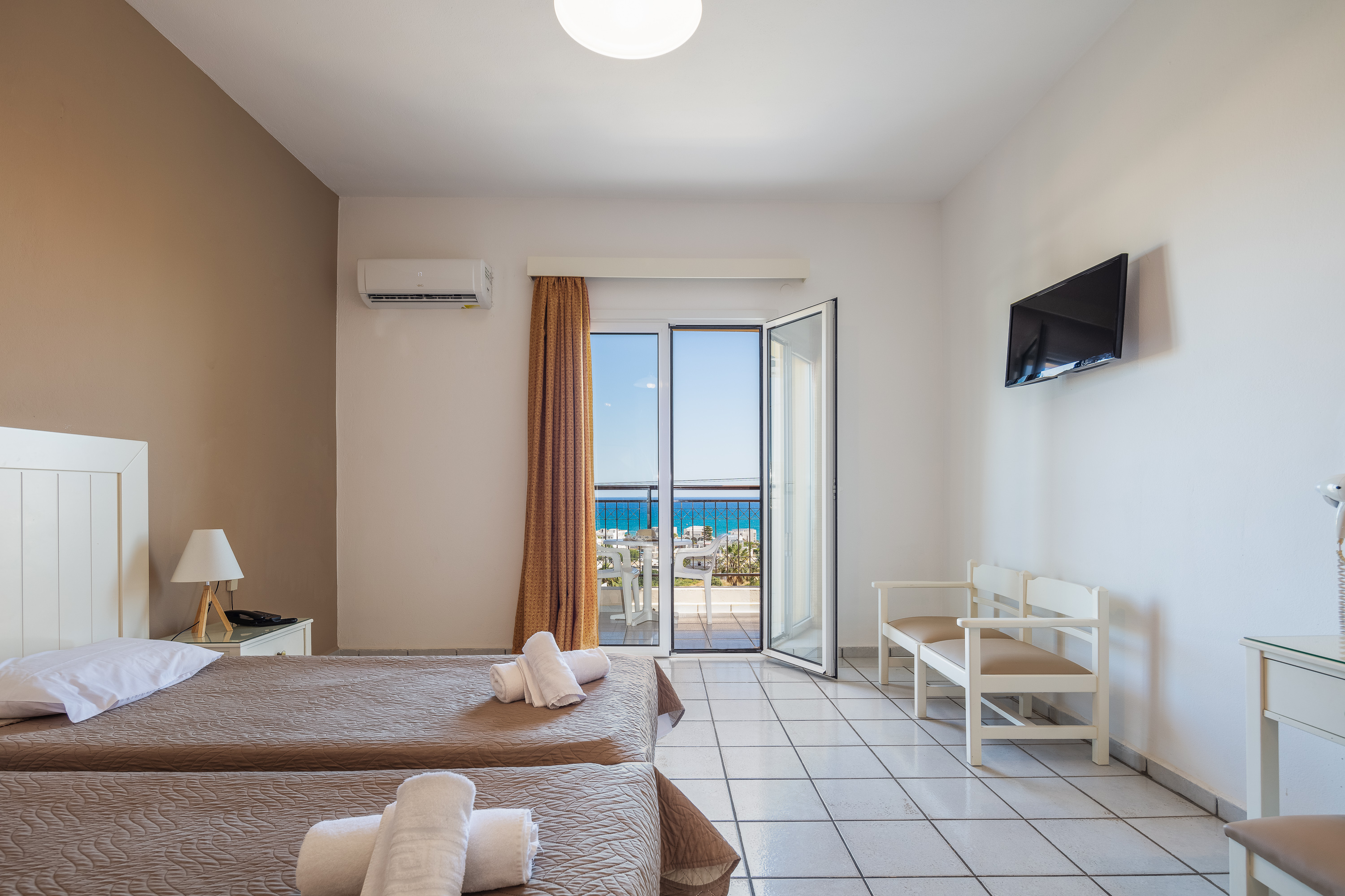 Triple Sea View Capacity 3