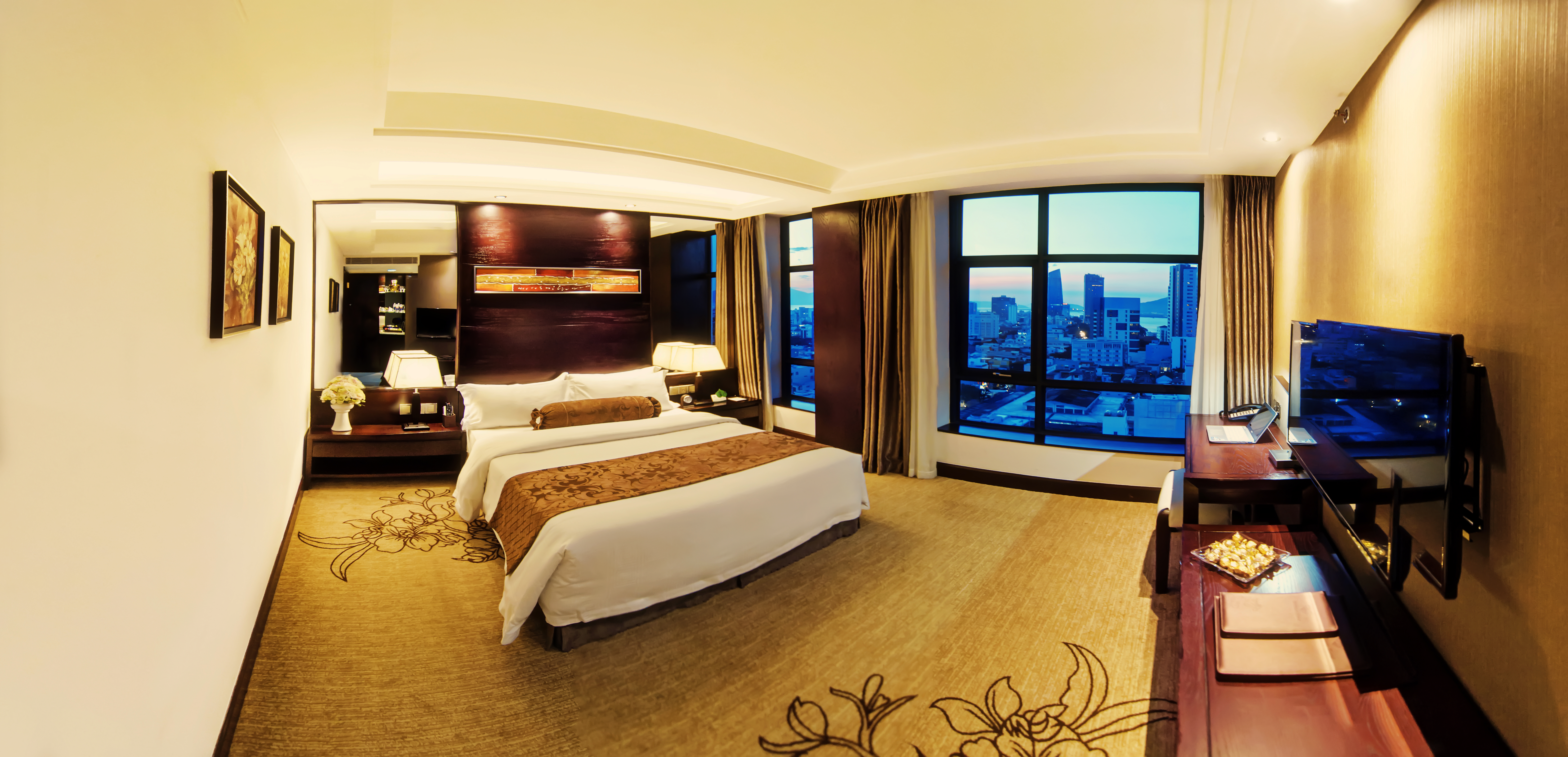 Double Superior River View