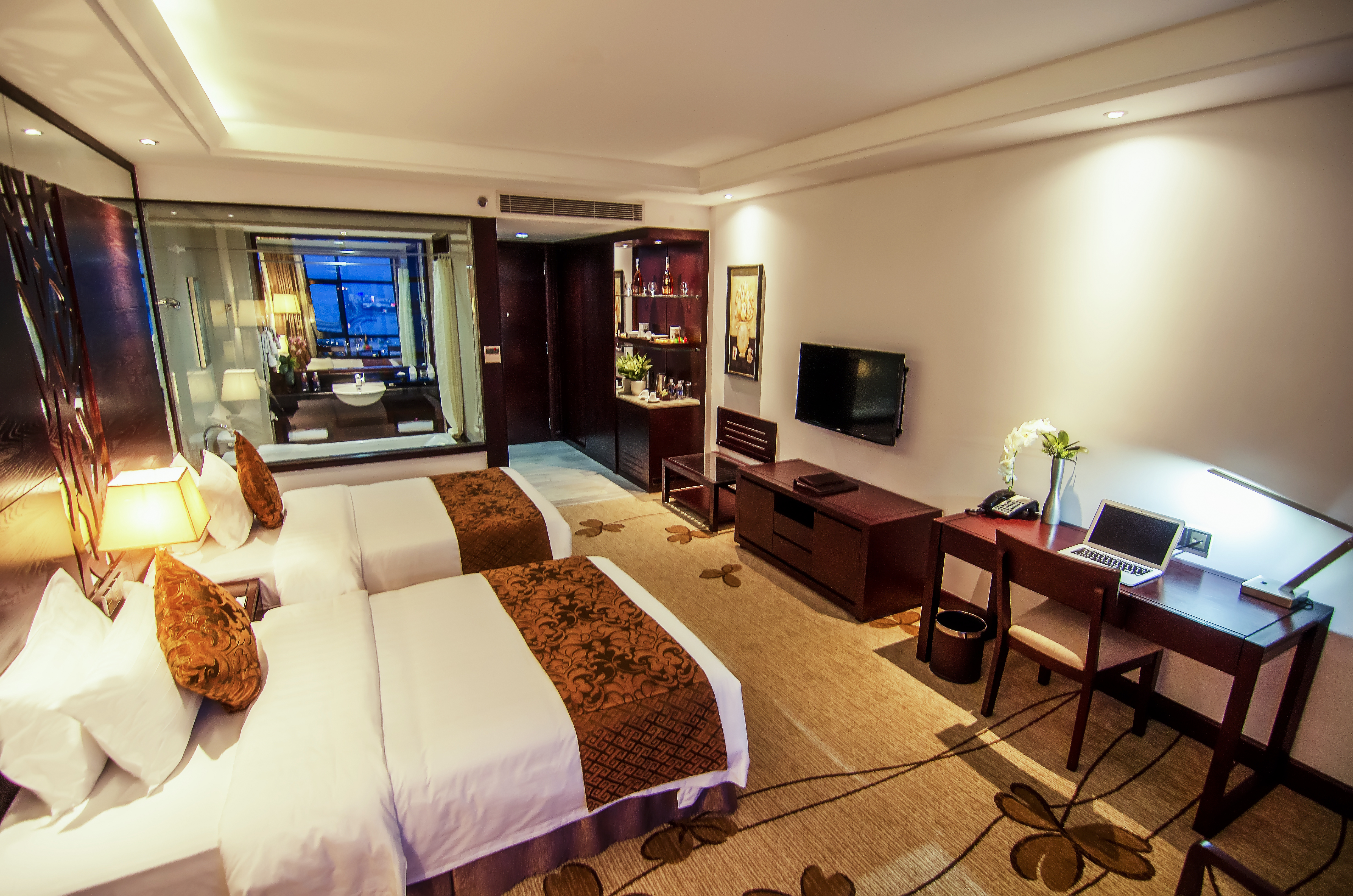 Twin Deluxe River View