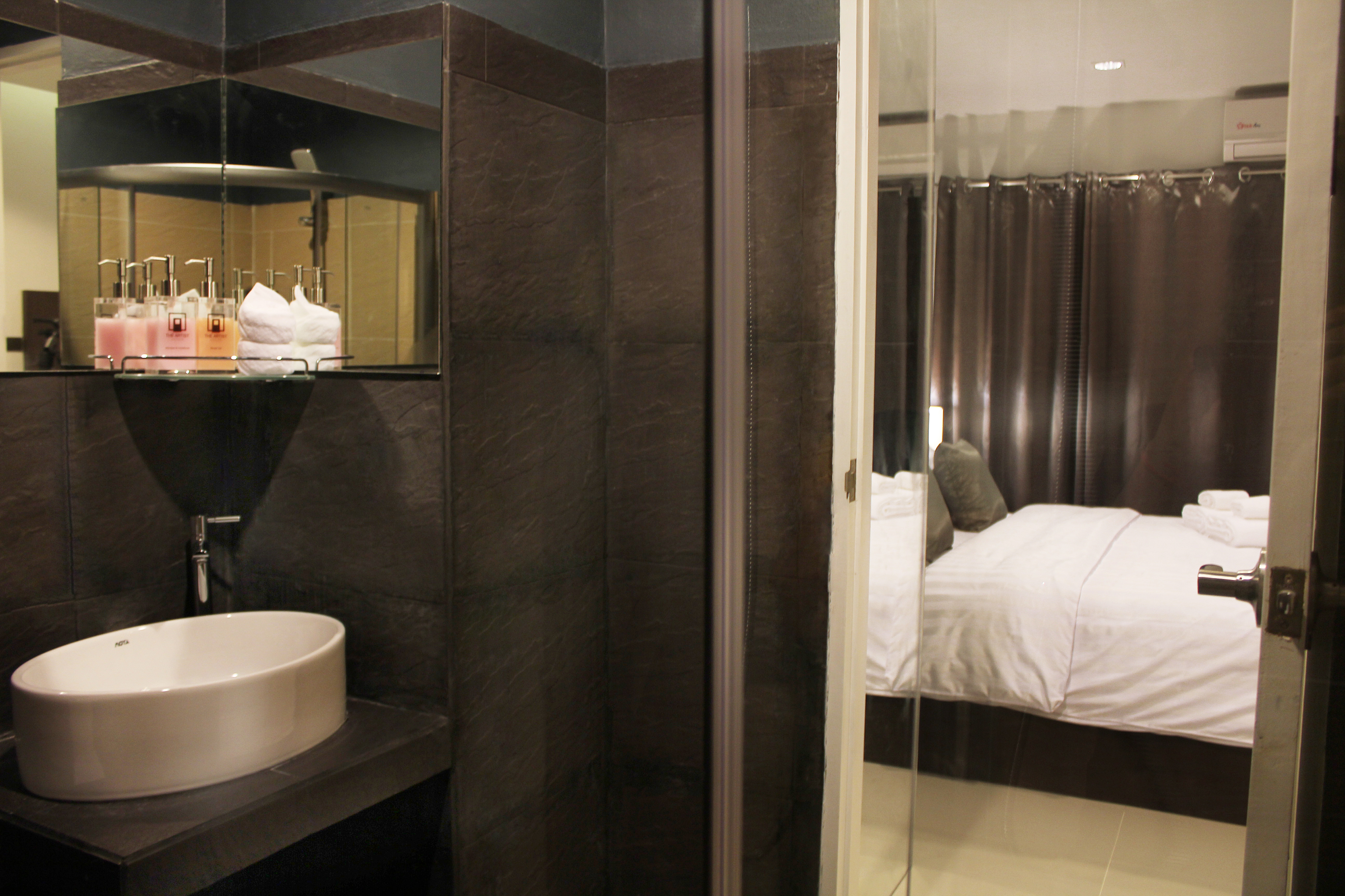 Double or Twin Deluxe