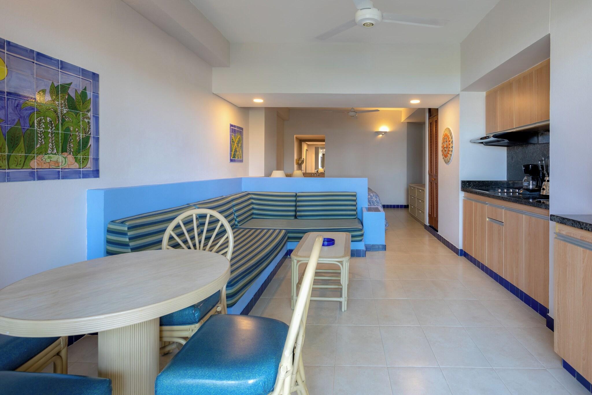 Studio King Size Bed