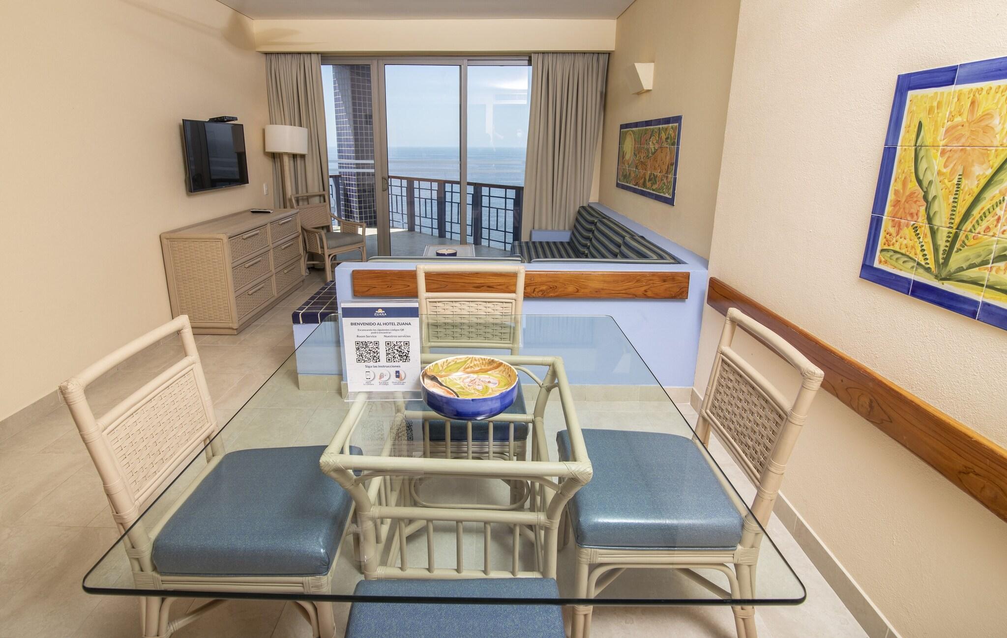 Suite Deluxe King Bed