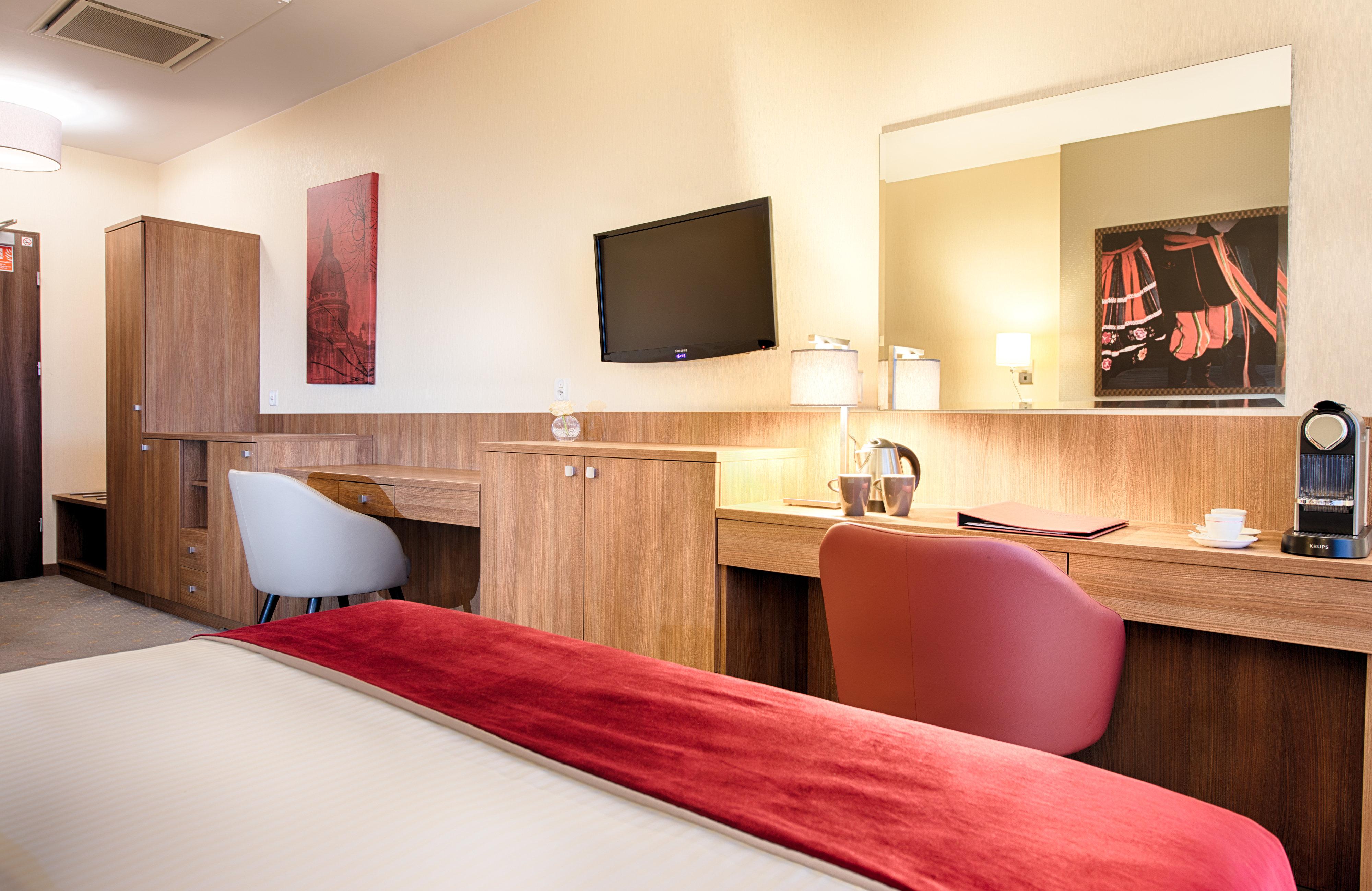 Double or Twin Capacity 3