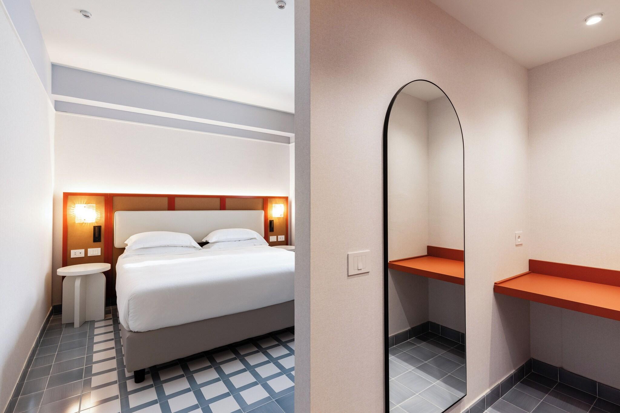 Suite Queen Size Bed