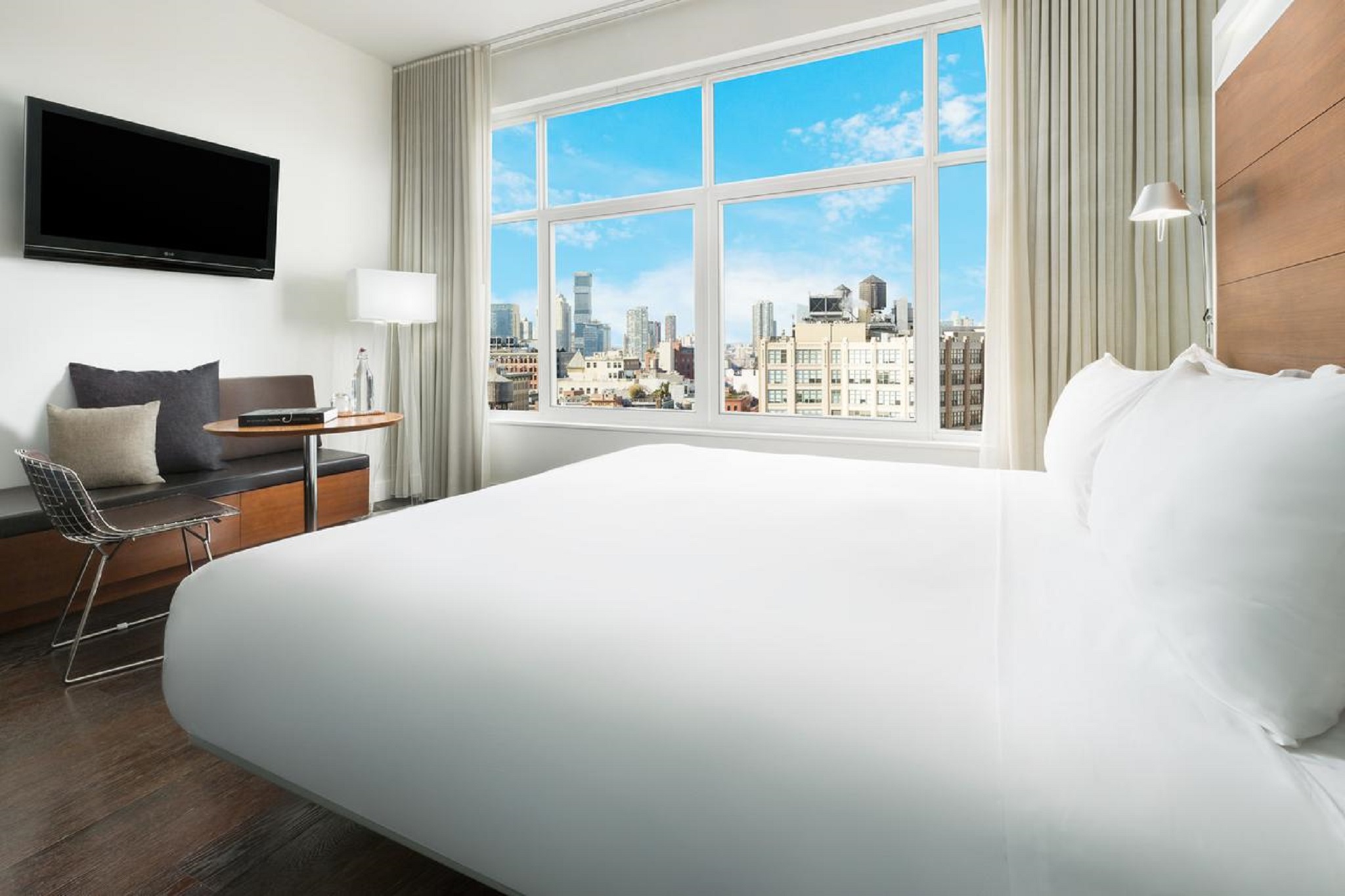 Studio King Size Bed