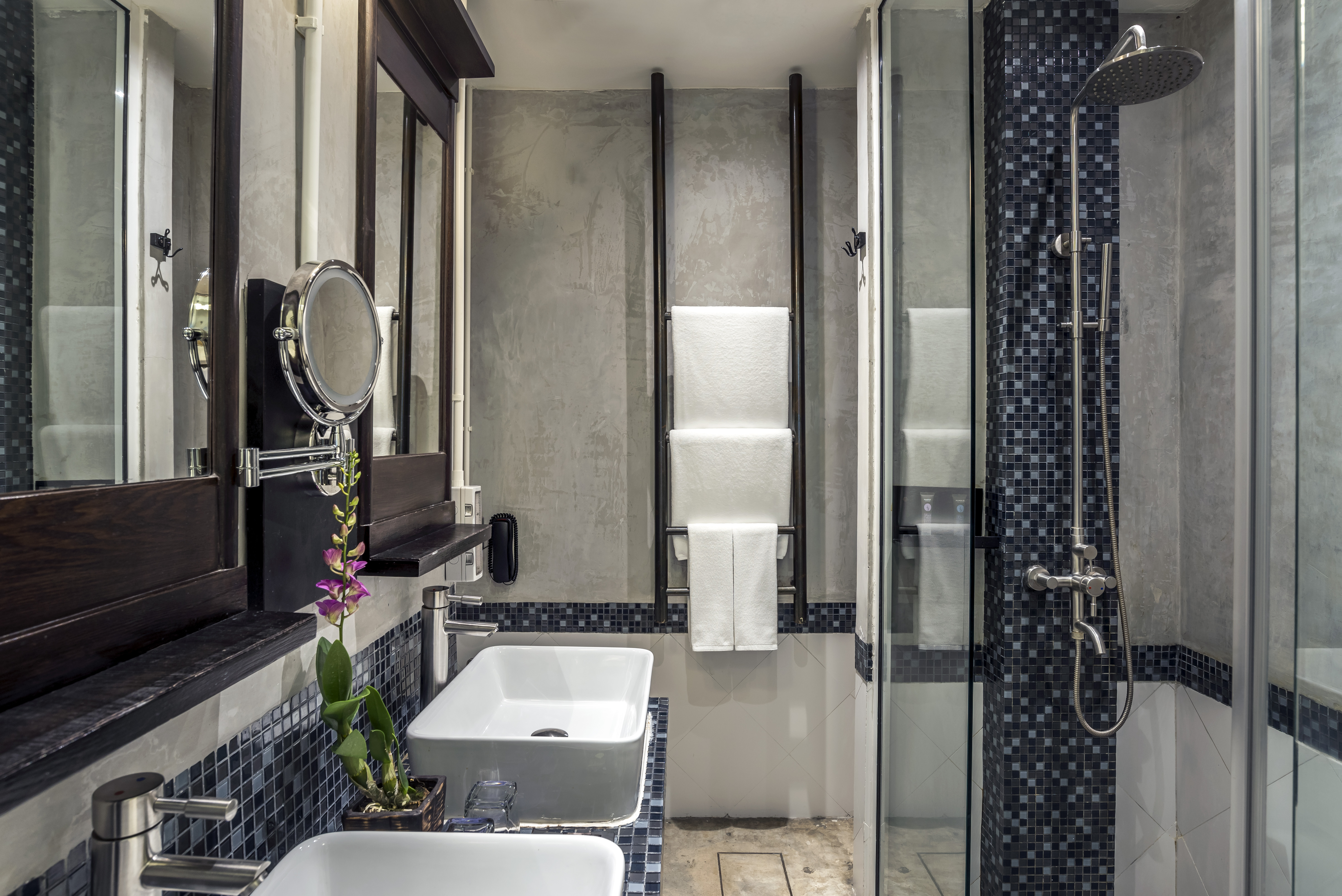 Double or Twin Superior