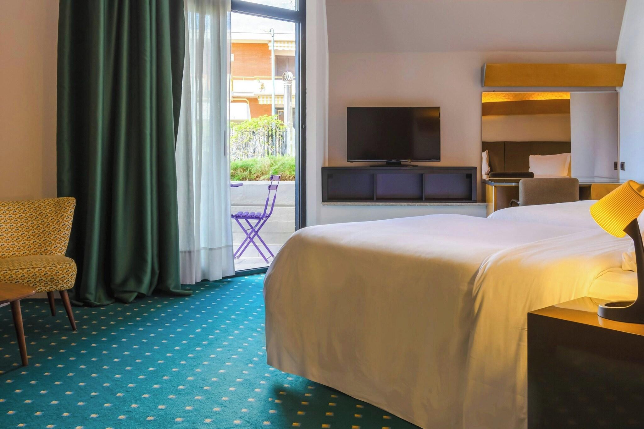 Twin Superior with Balcony