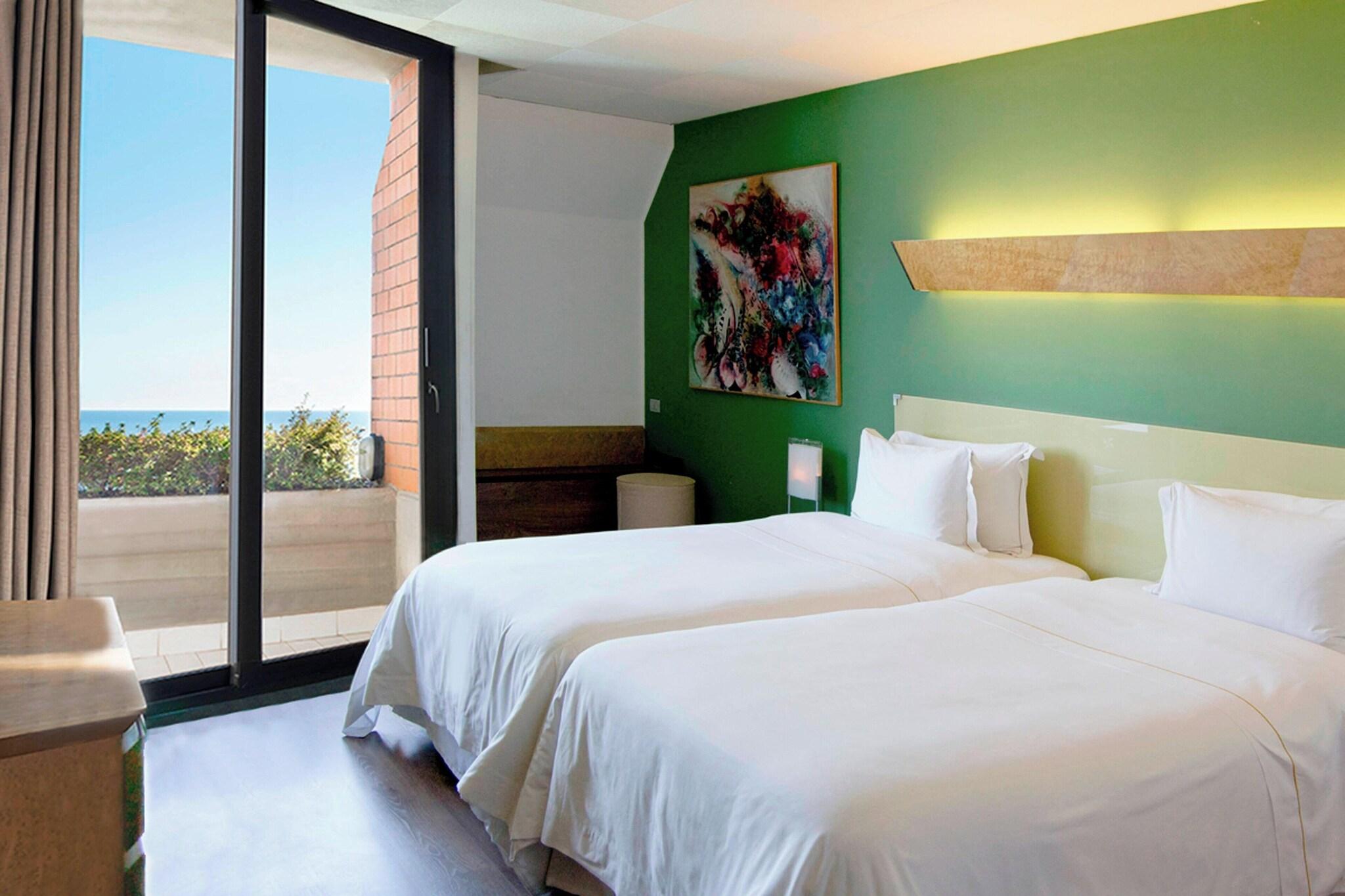 Double Deluxe Sea View