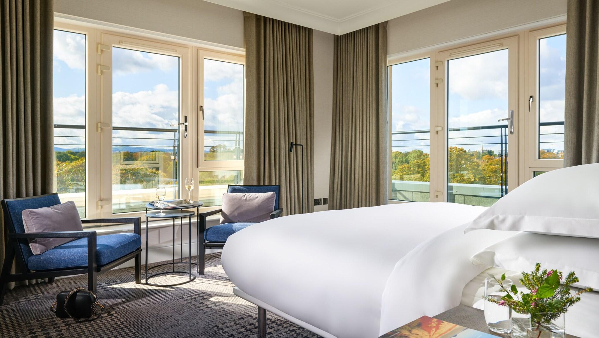 Double Queen Size Bed