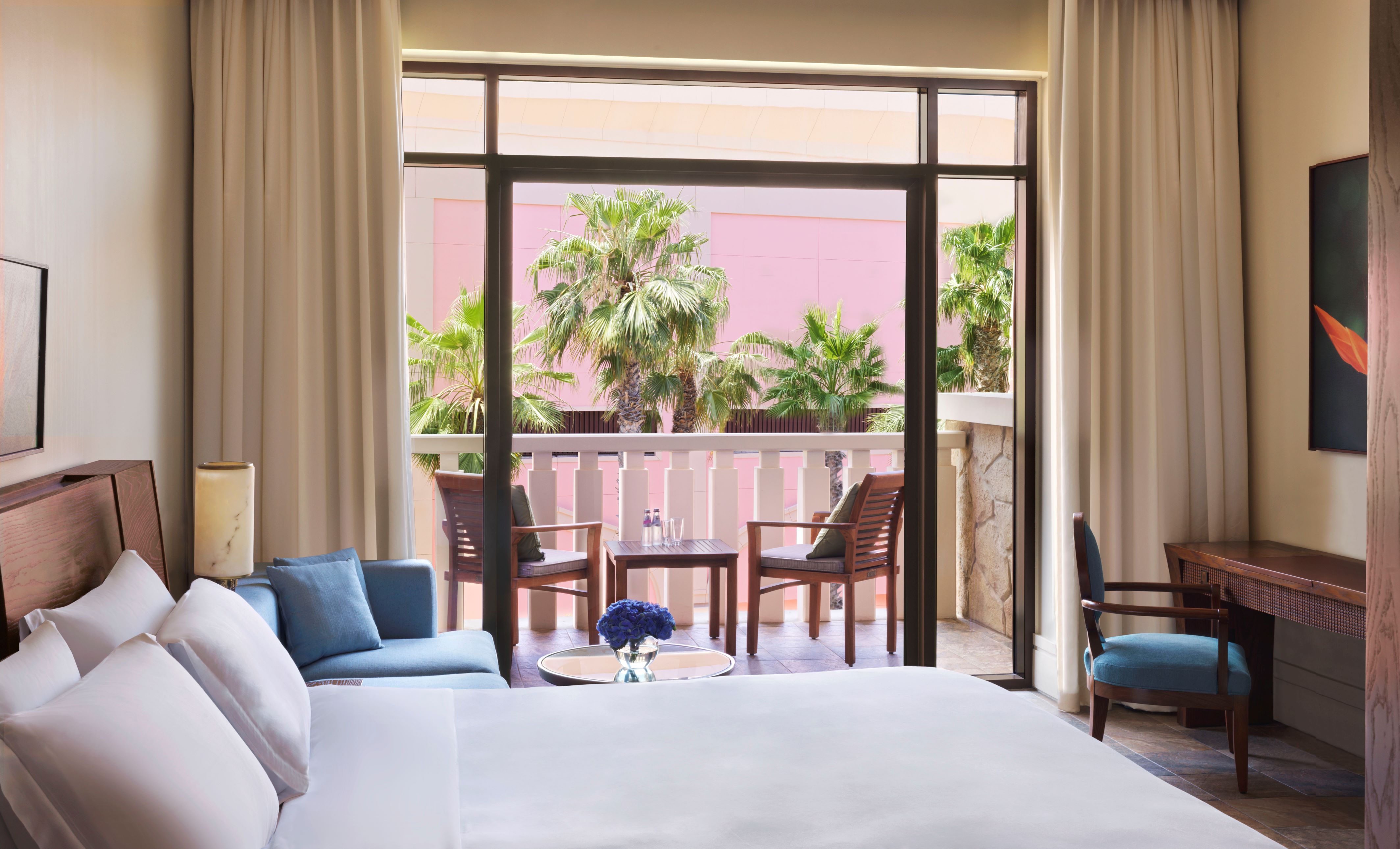 Double Classic King Bed