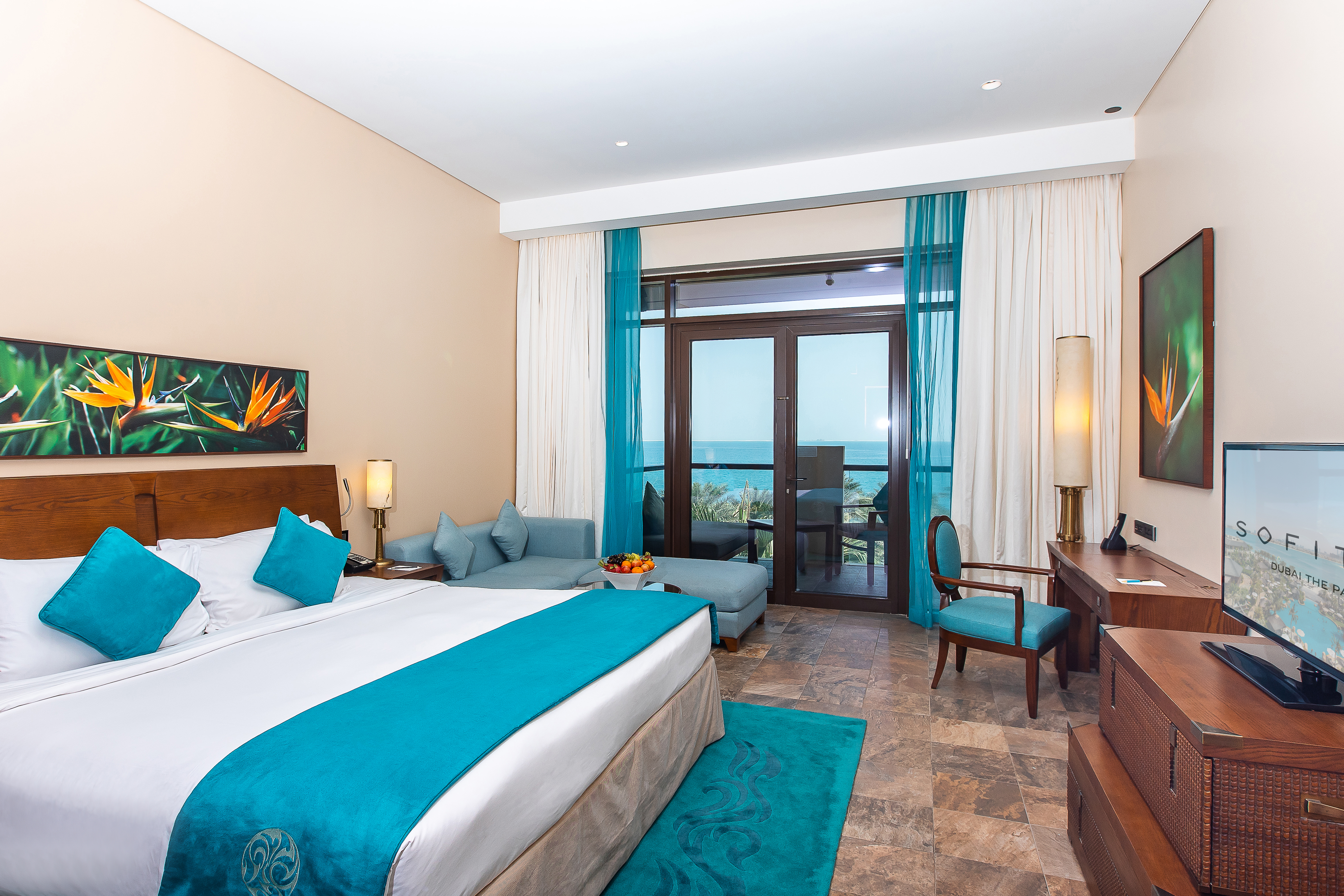 Double Sea View King Bed