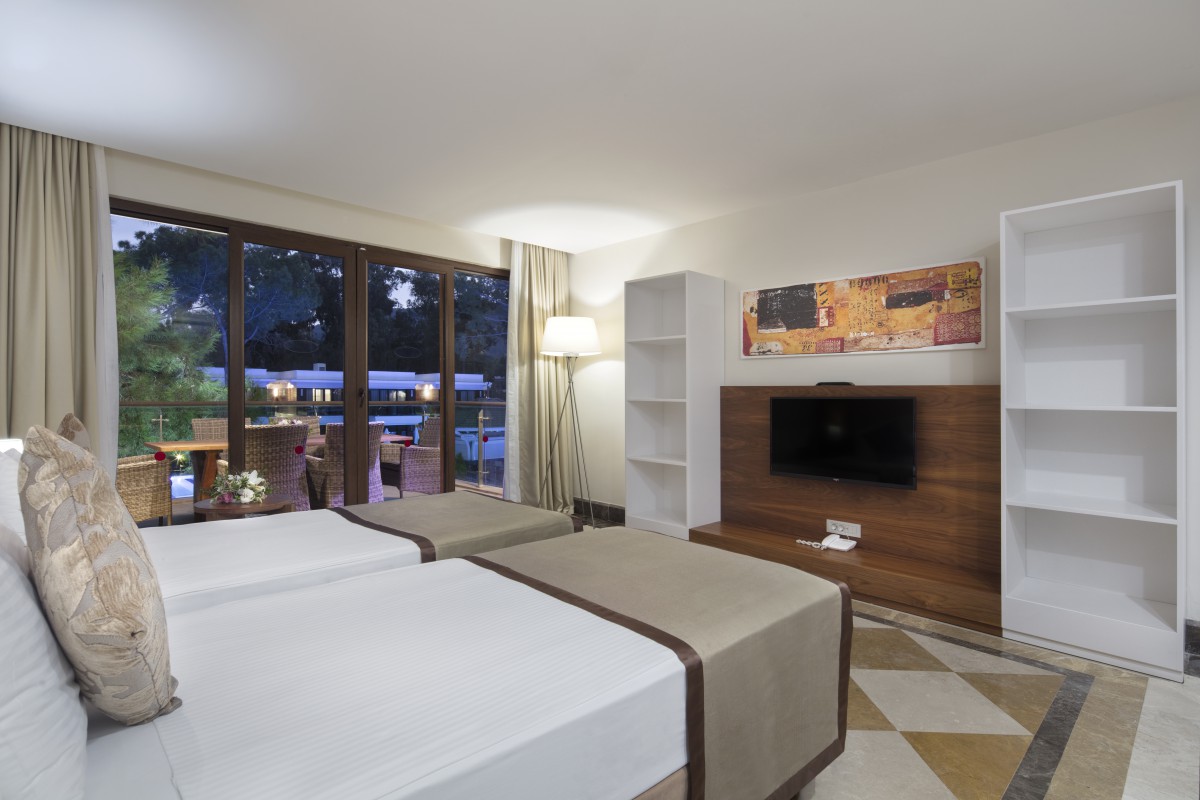 Suite Deluxe Lagoon View