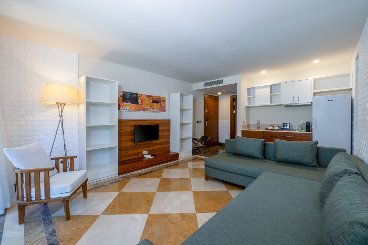 Family Room Lagoon View