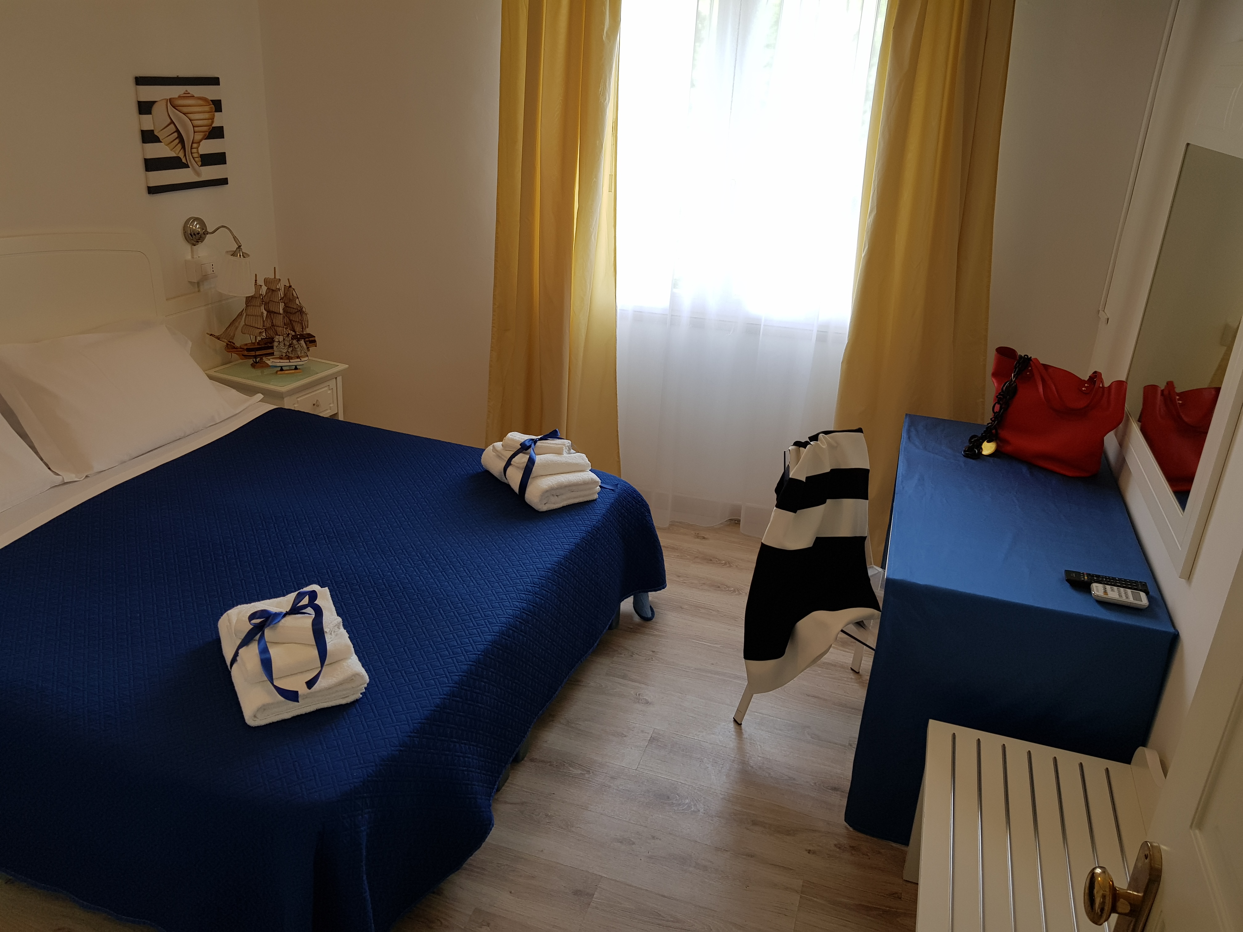 Double Single Economy