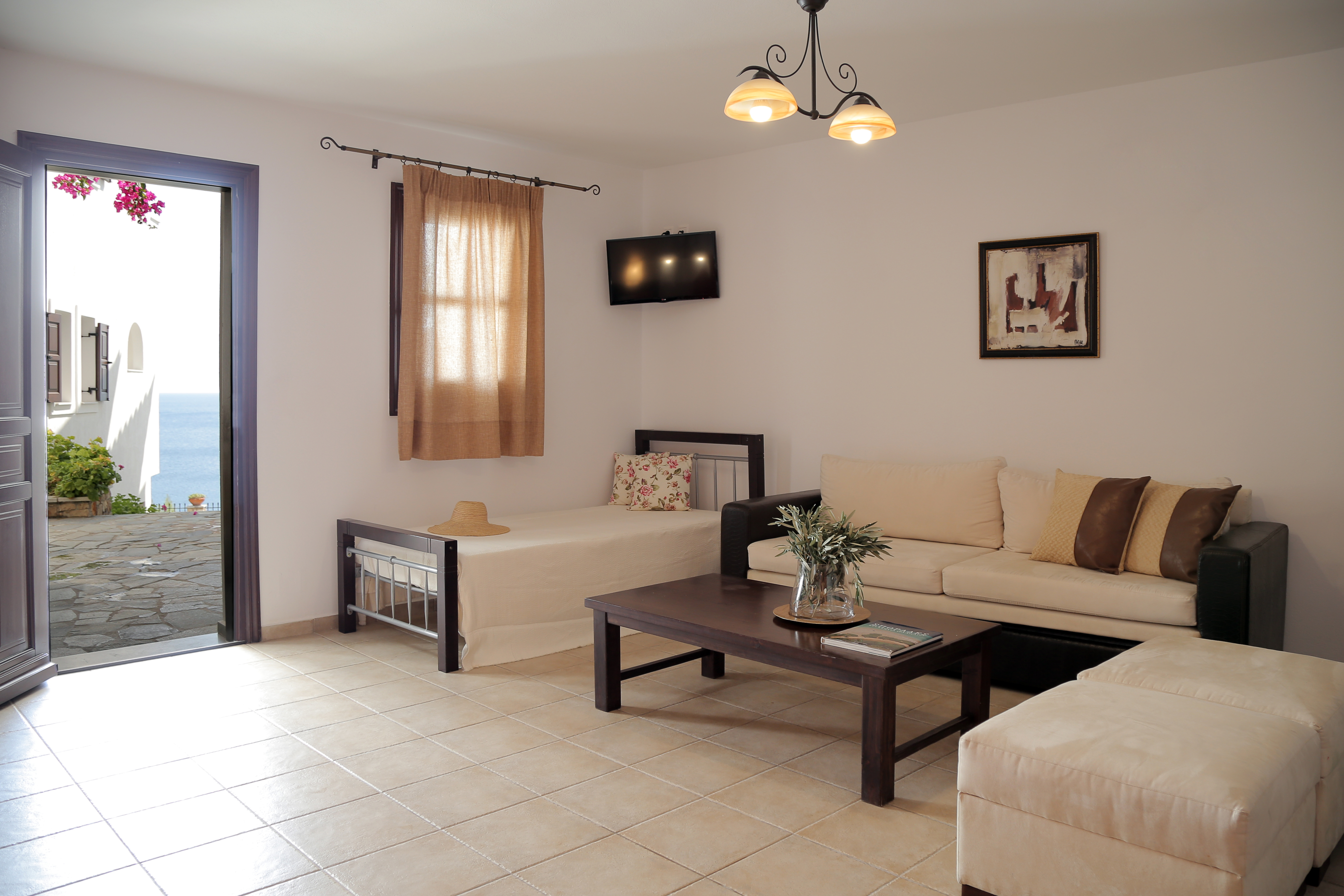 Studio Side Sea View