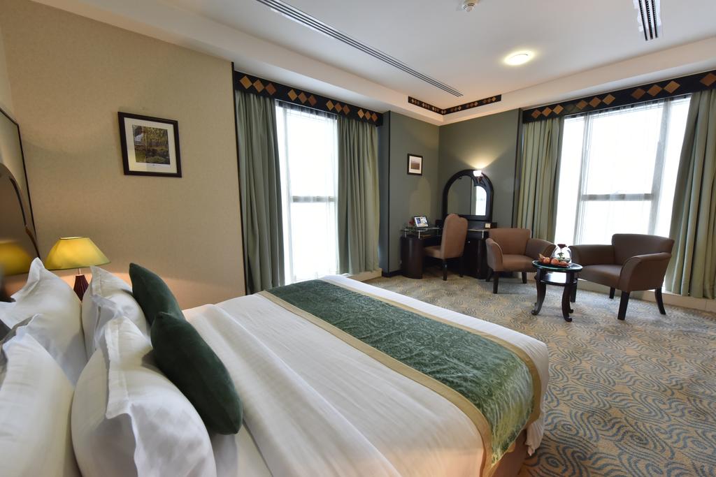 Double or Twin Superior