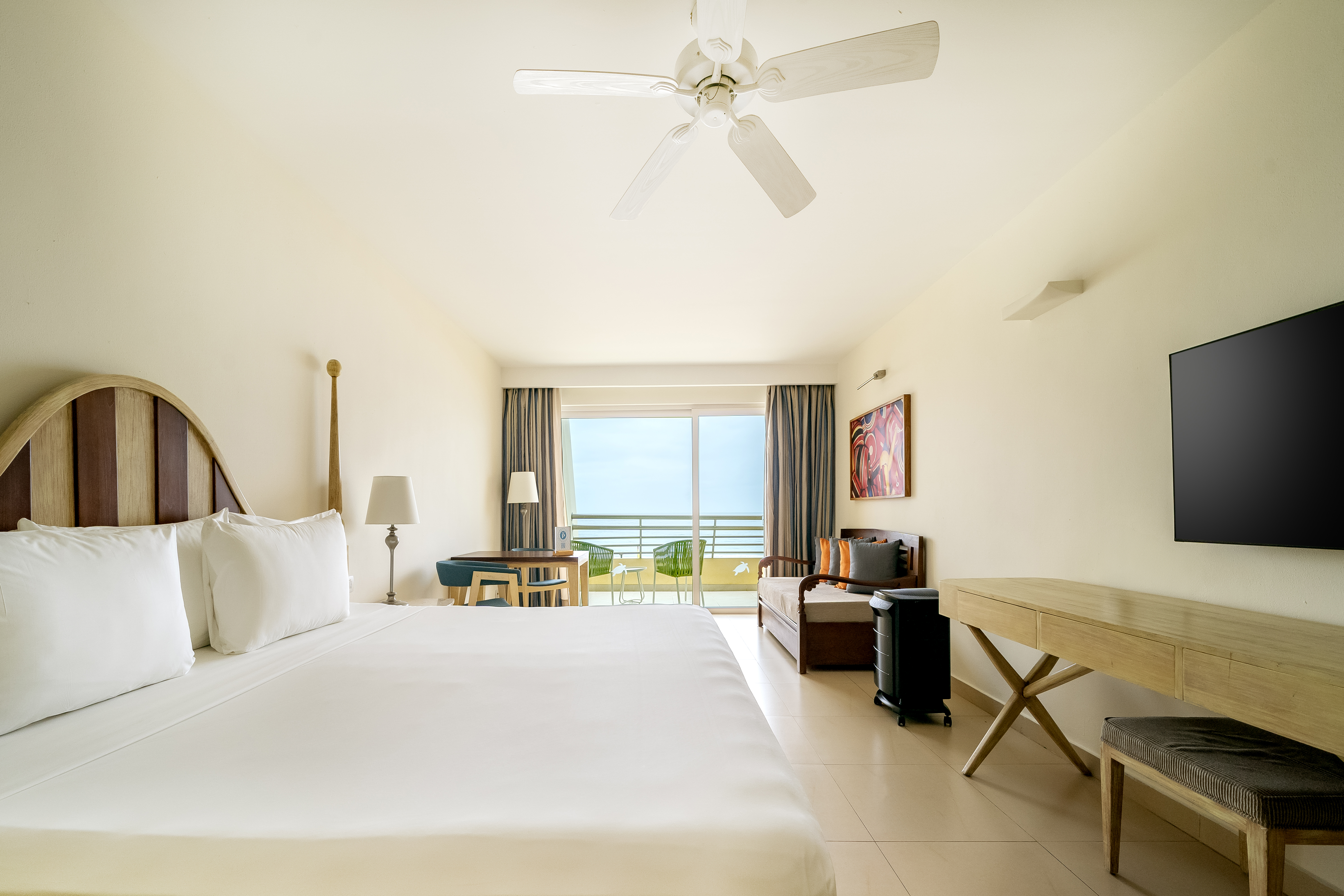 Junior Suite Ocean Front