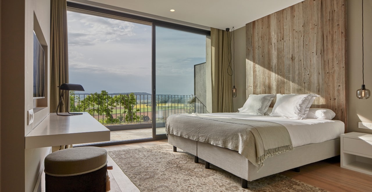 Double or Twin Superior