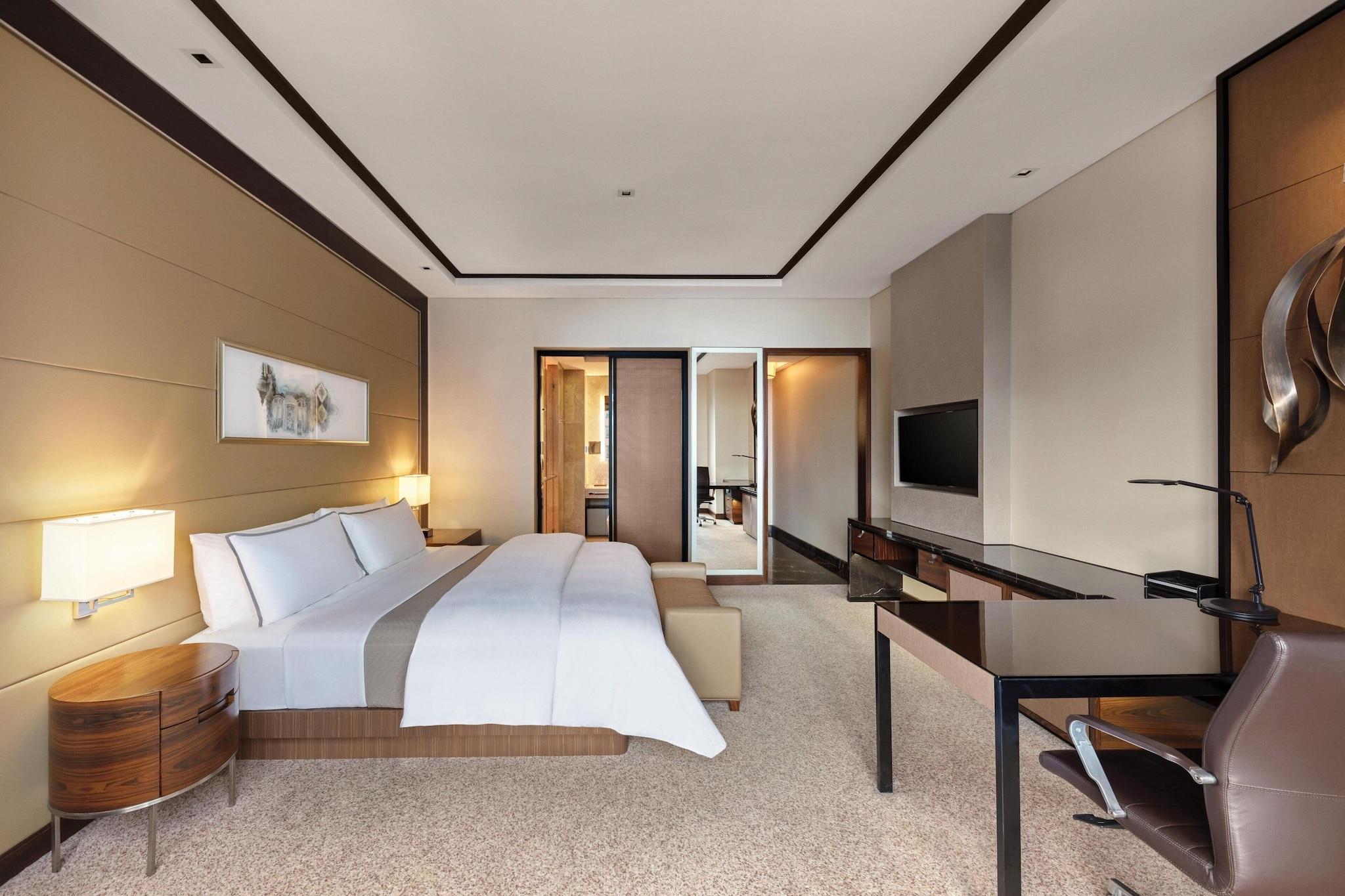 Double King Size Bed