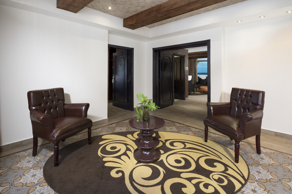 Suite Two Bedrooms with Terrace