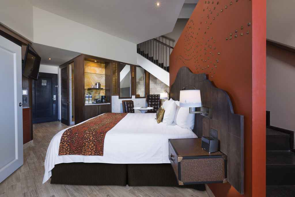 Double Deluxe Two Bedroom