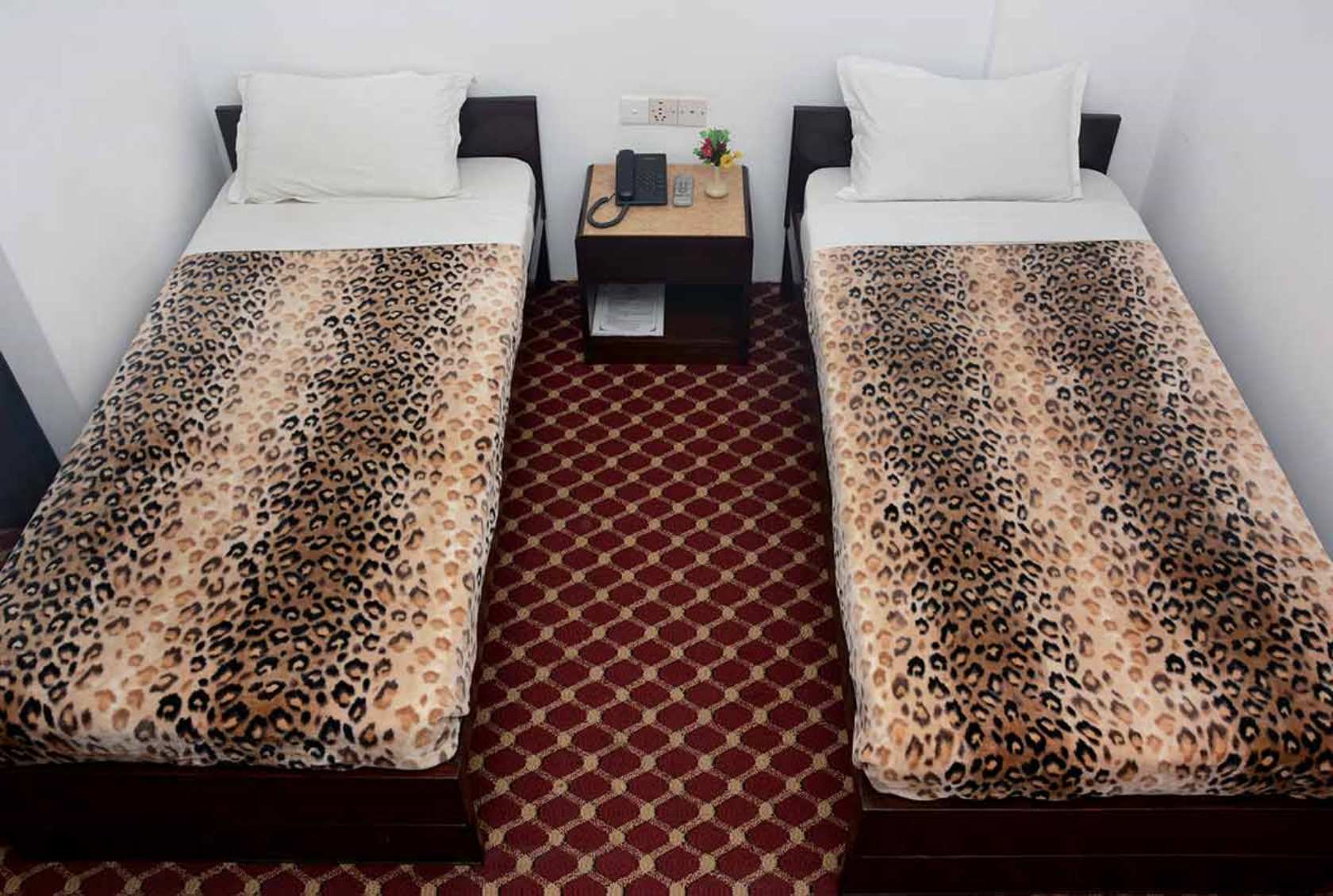 Double No Air Conditioning