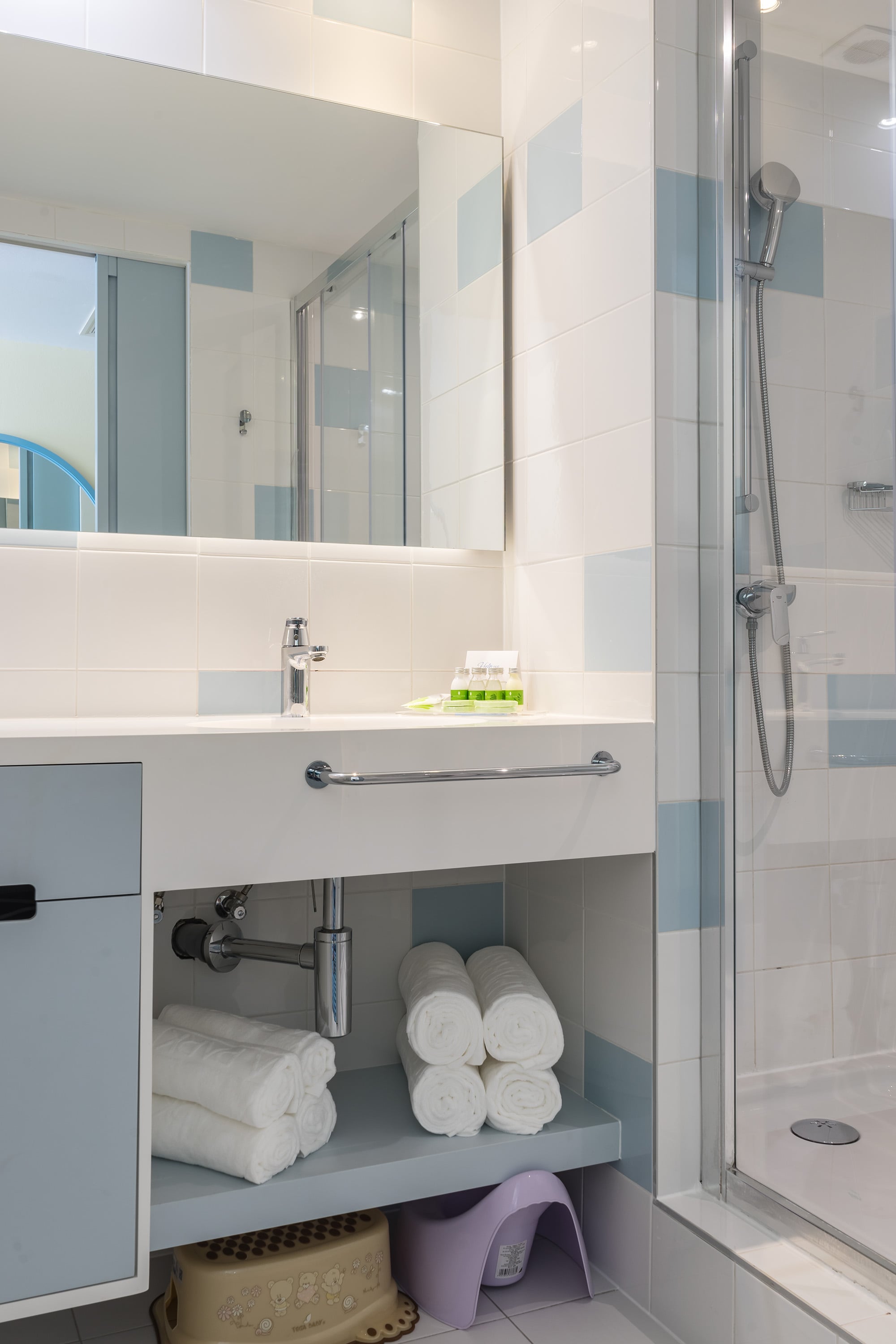 Double or Twin Standard