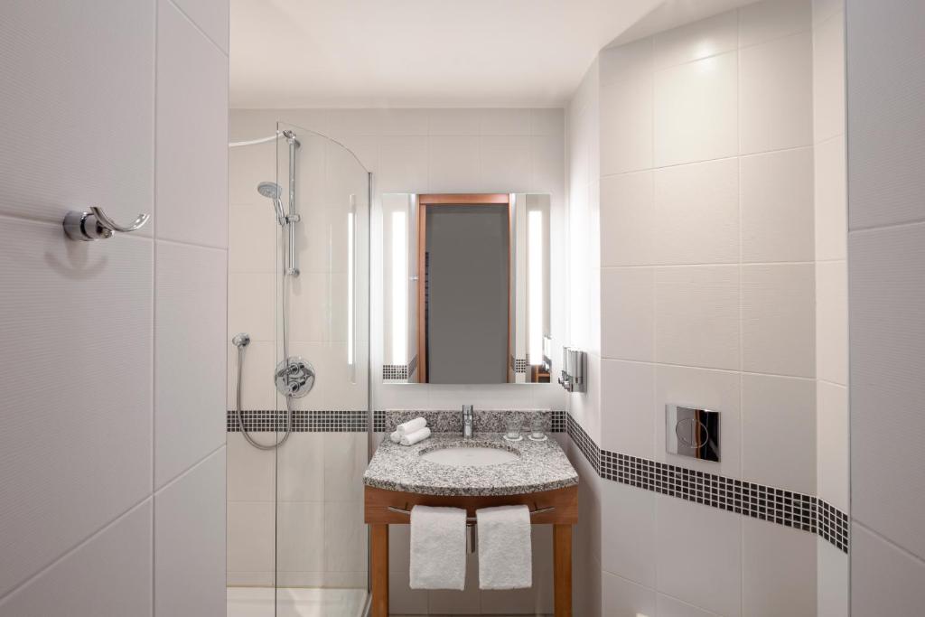 Family Room Connecting Room