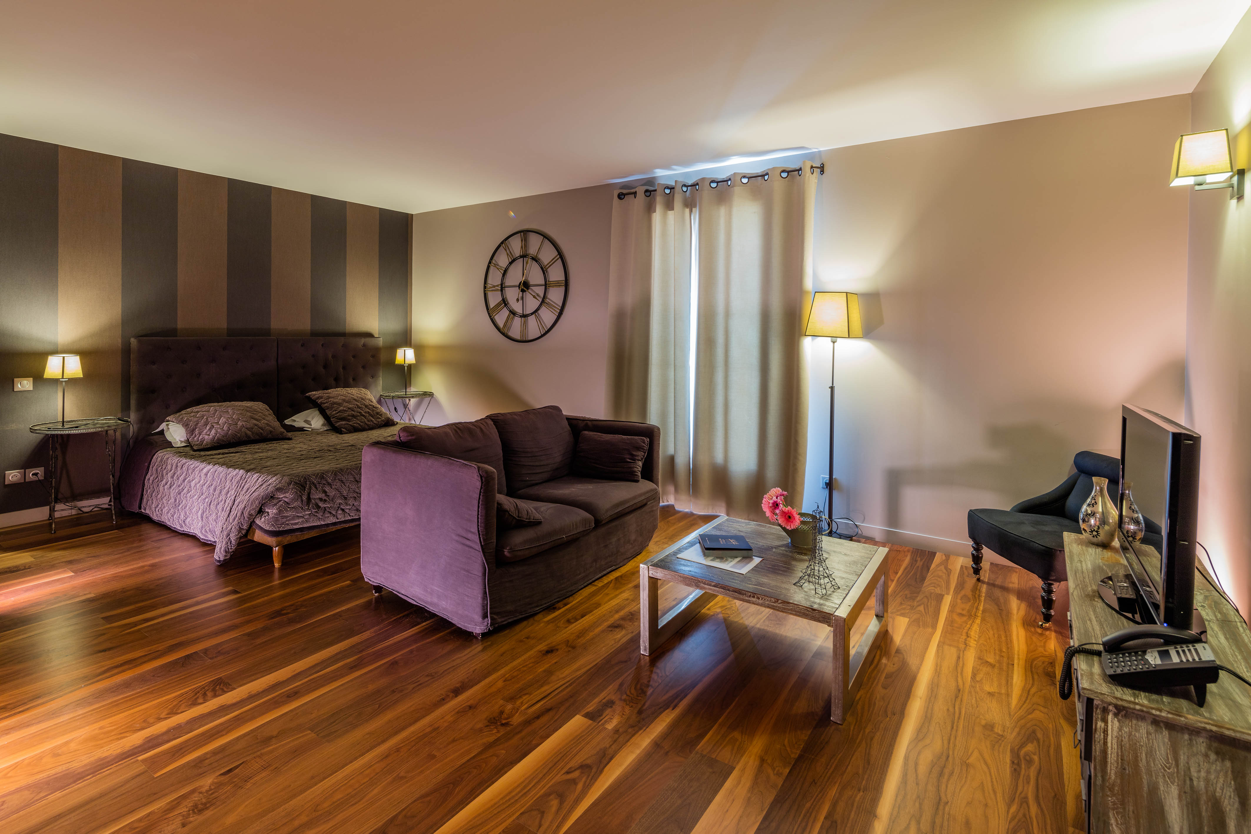 Double or Twin Standard