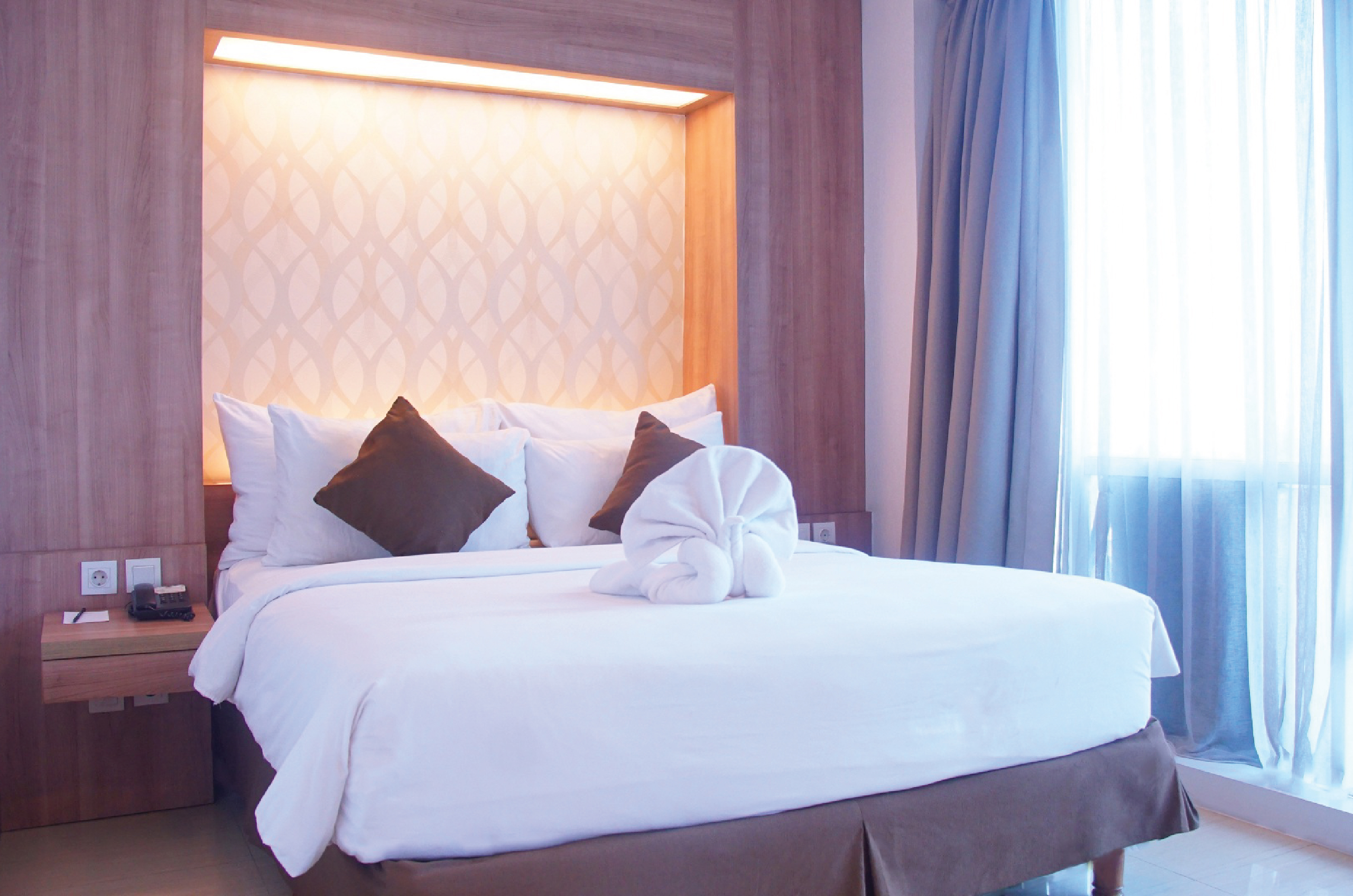 Junior Suite King Size Bed