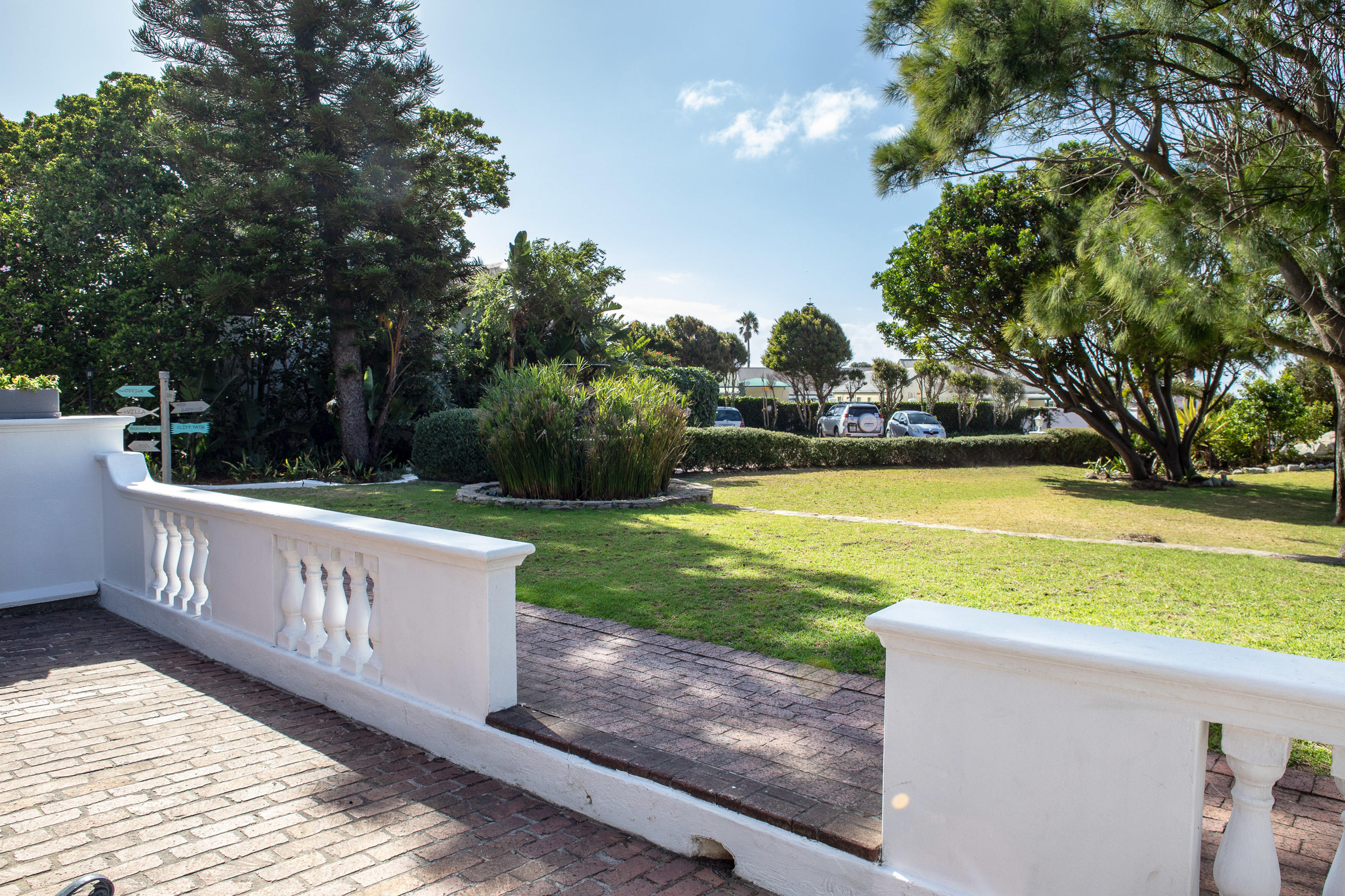 Family Room Garden View