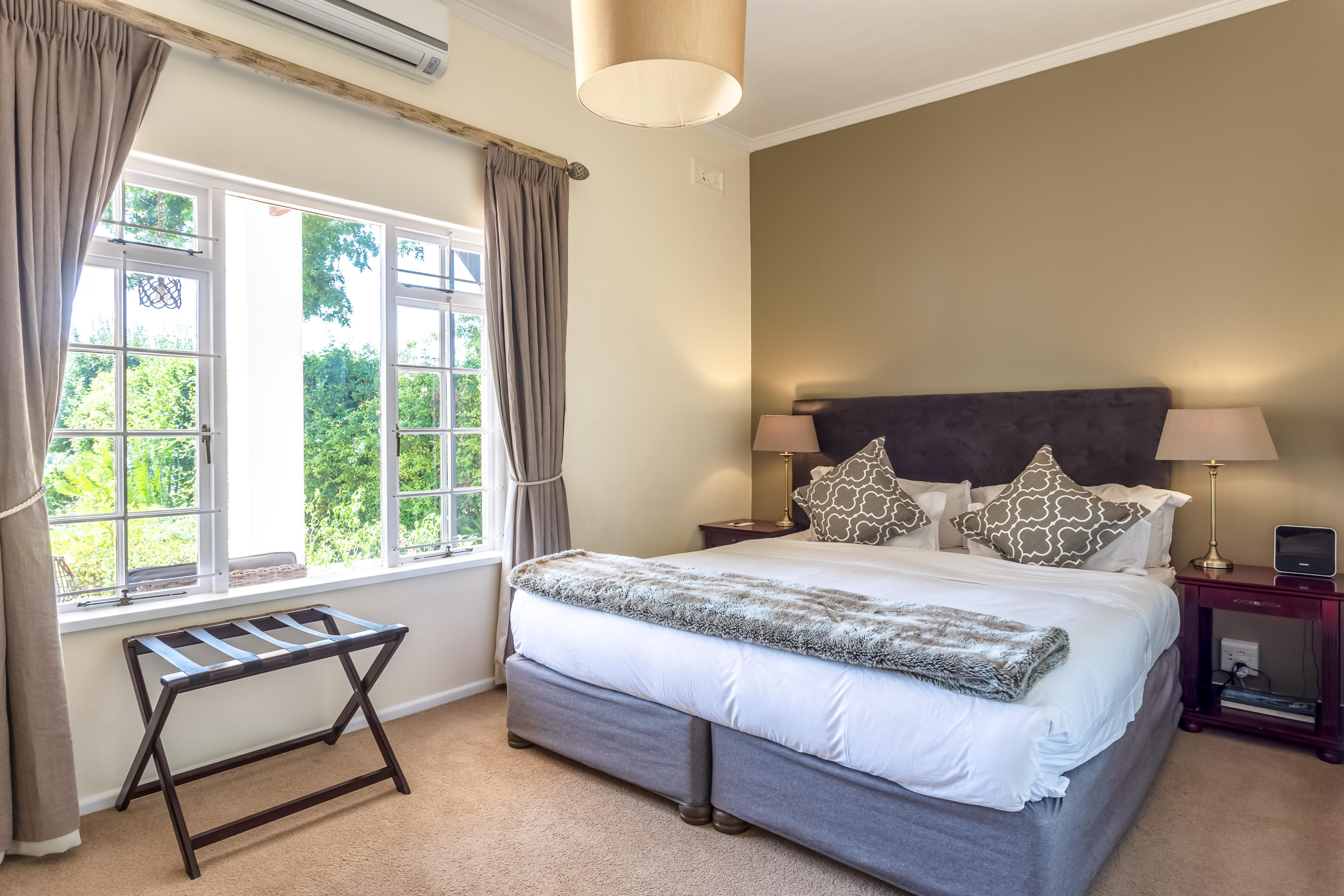 Family Room Garden View