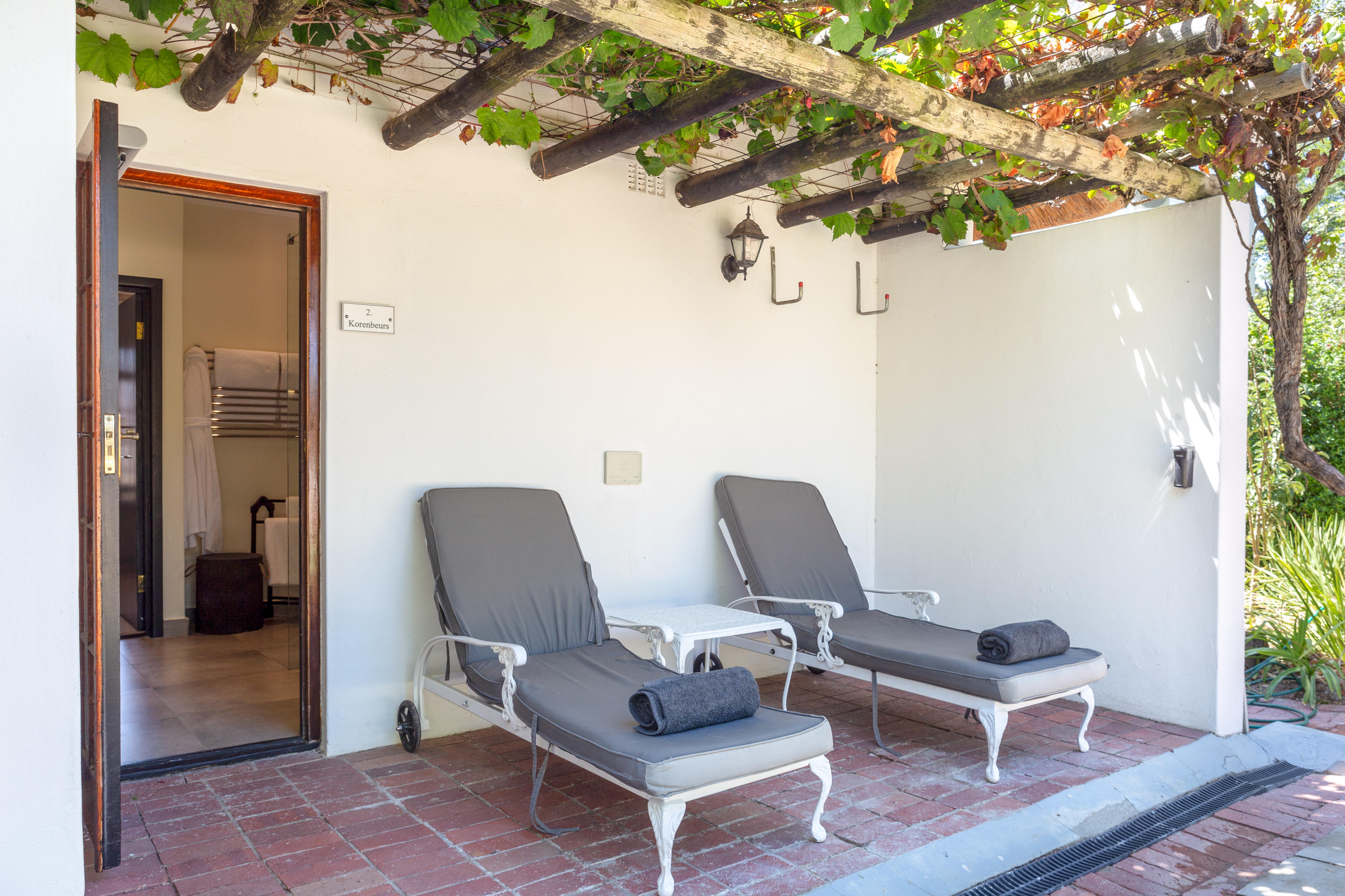 Family Room Garden View