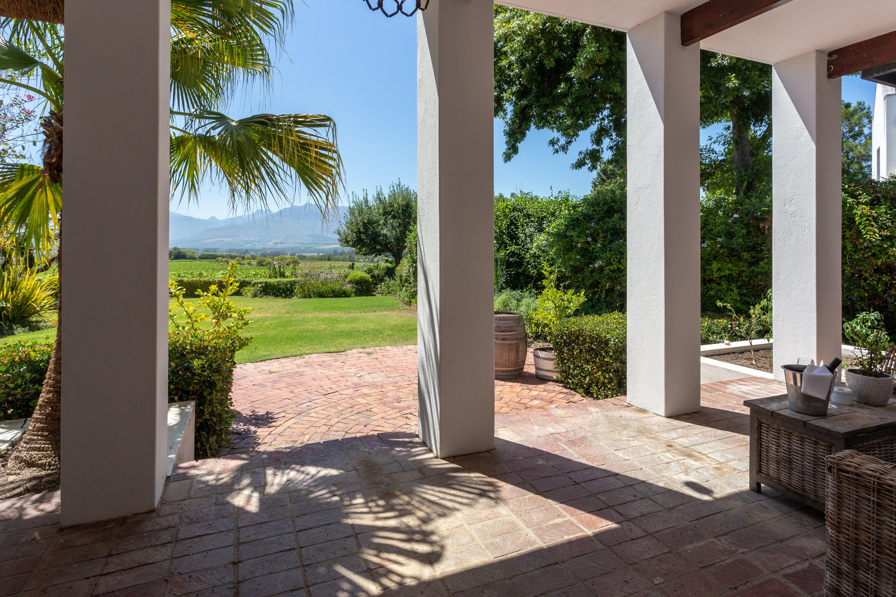 Family Room Garden View