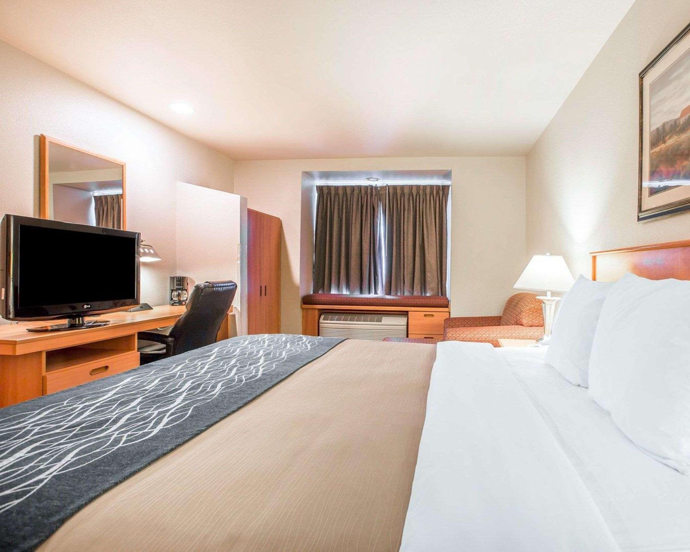 Double Accessible King Size Bed