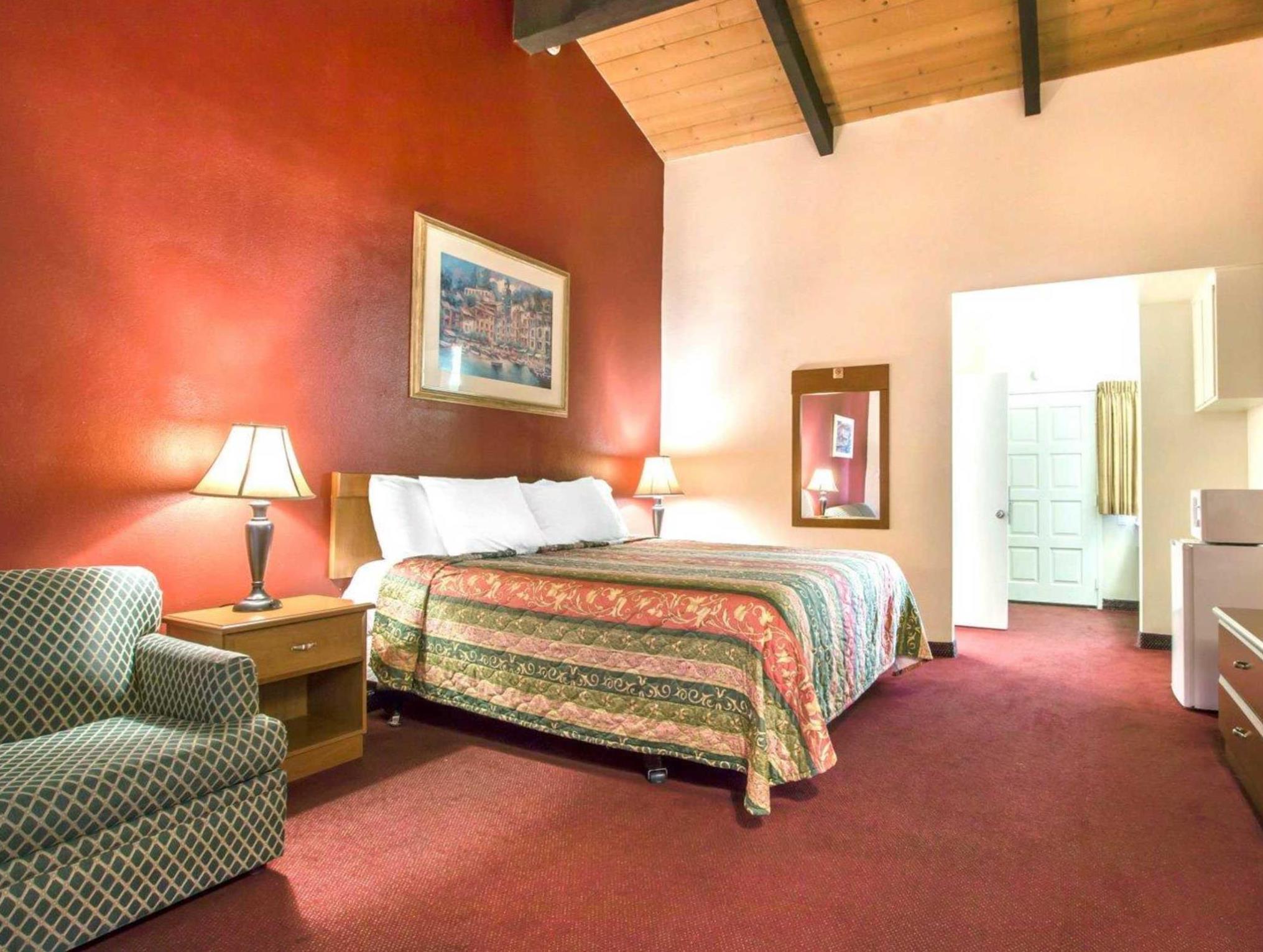 Double King Size Bed