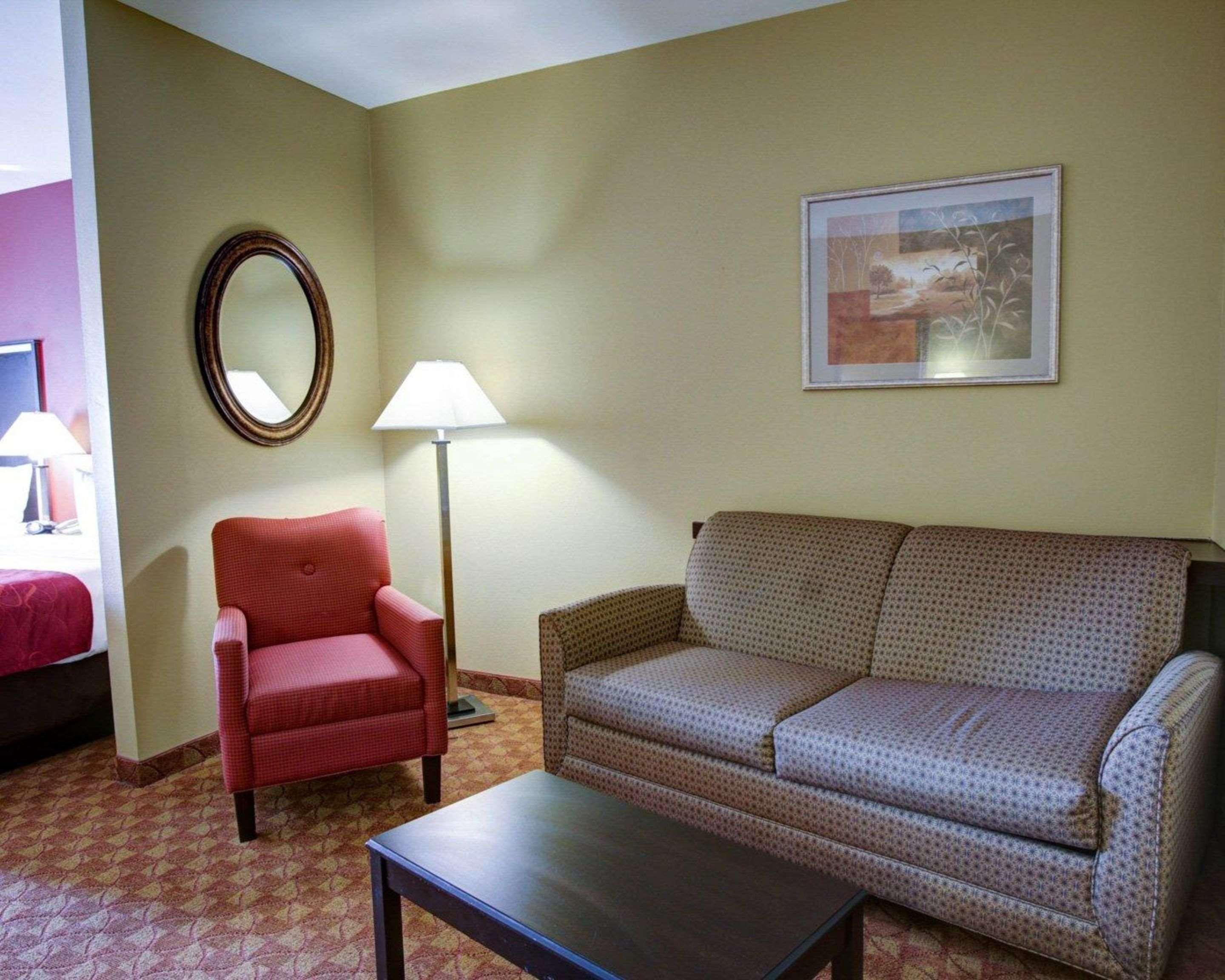 Suite Two Queen Beds Non Smoking