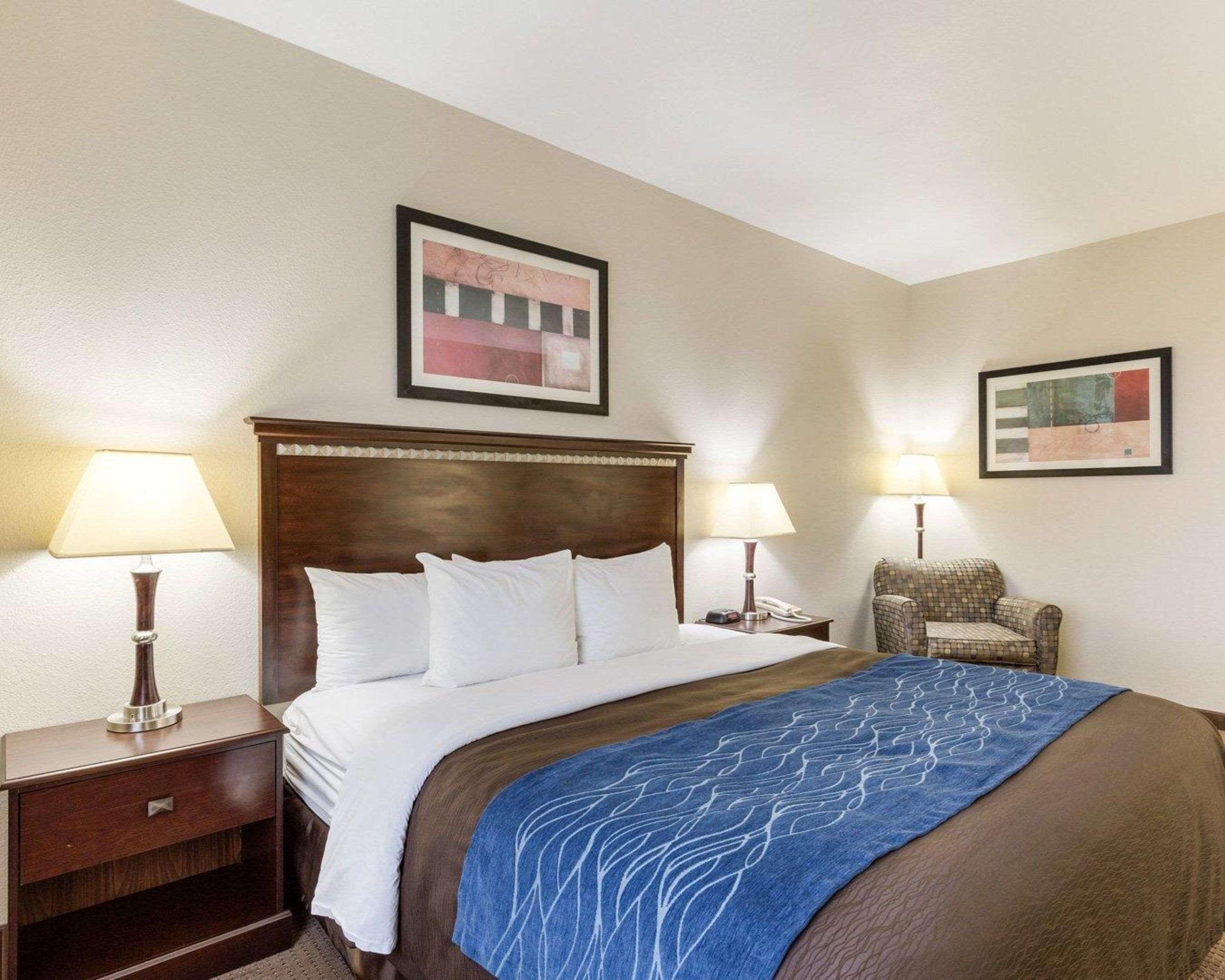 Double Accessible King Size Bed