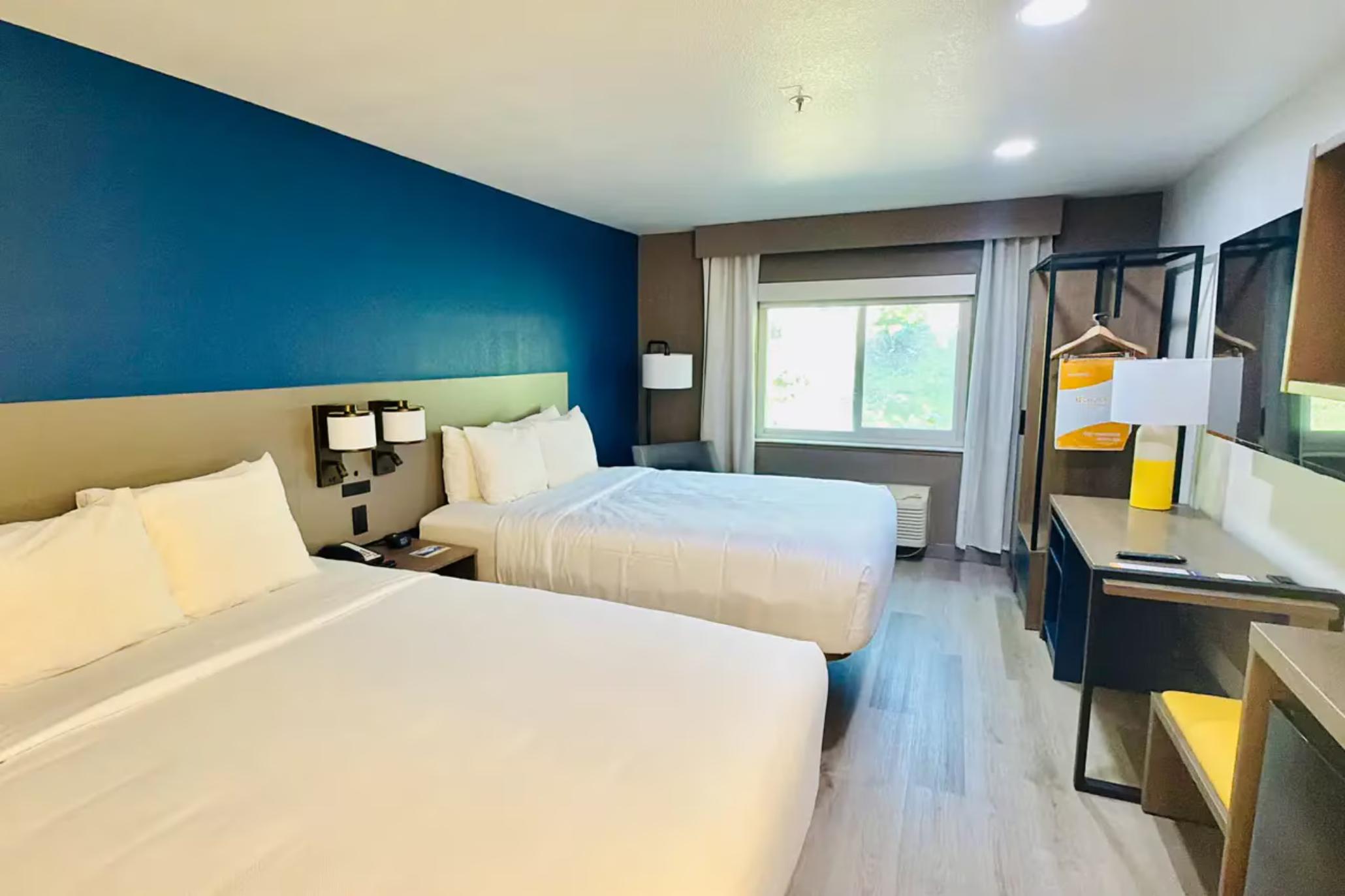 Double Two Double Beds Non Smoking