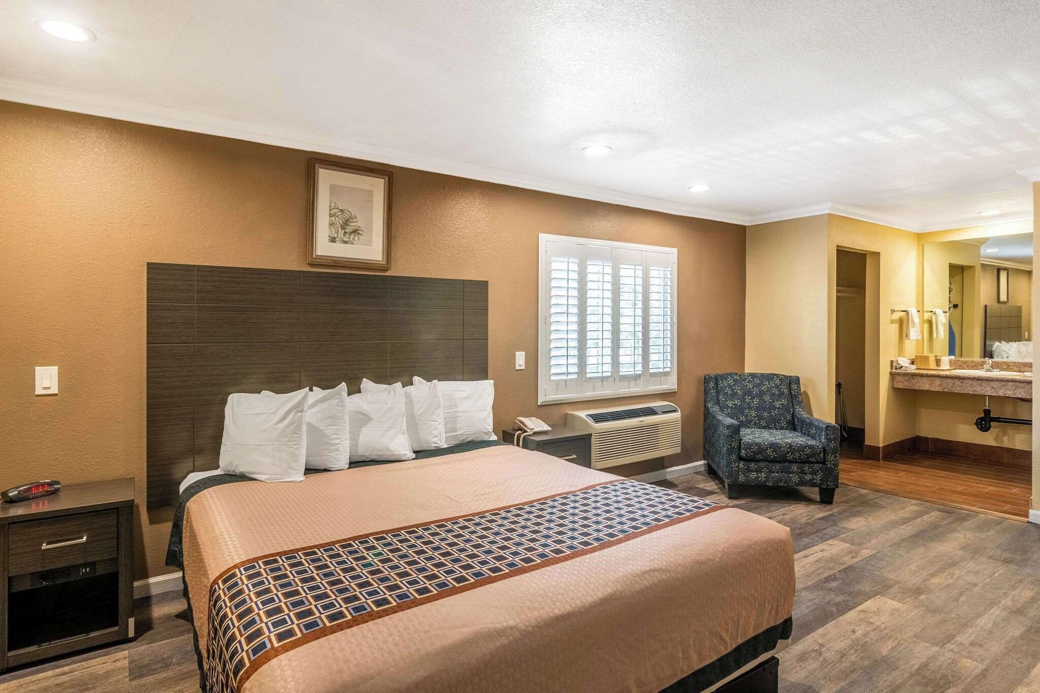 Double Deluxe Non Smoking