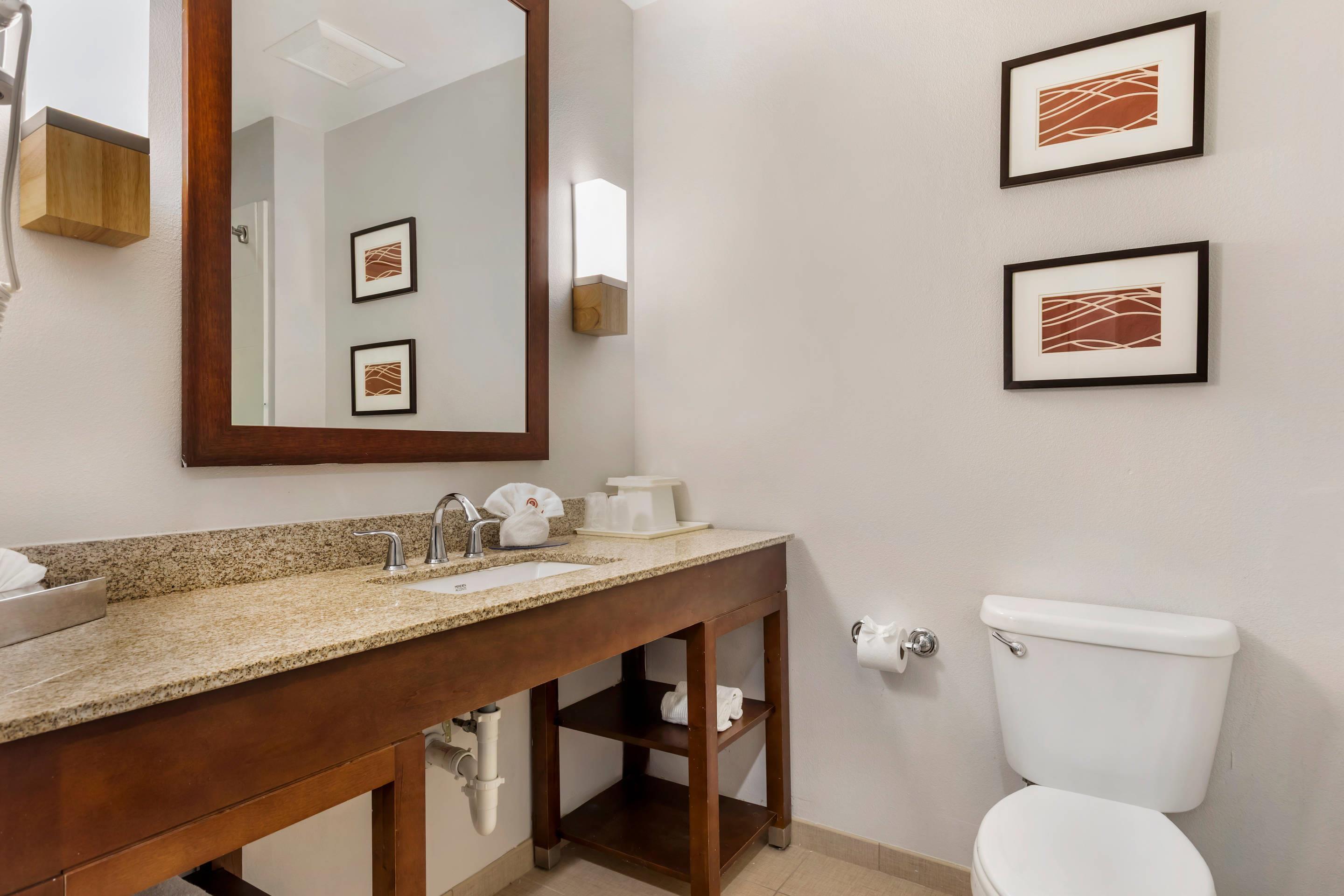 Suite Two Queen Beds
